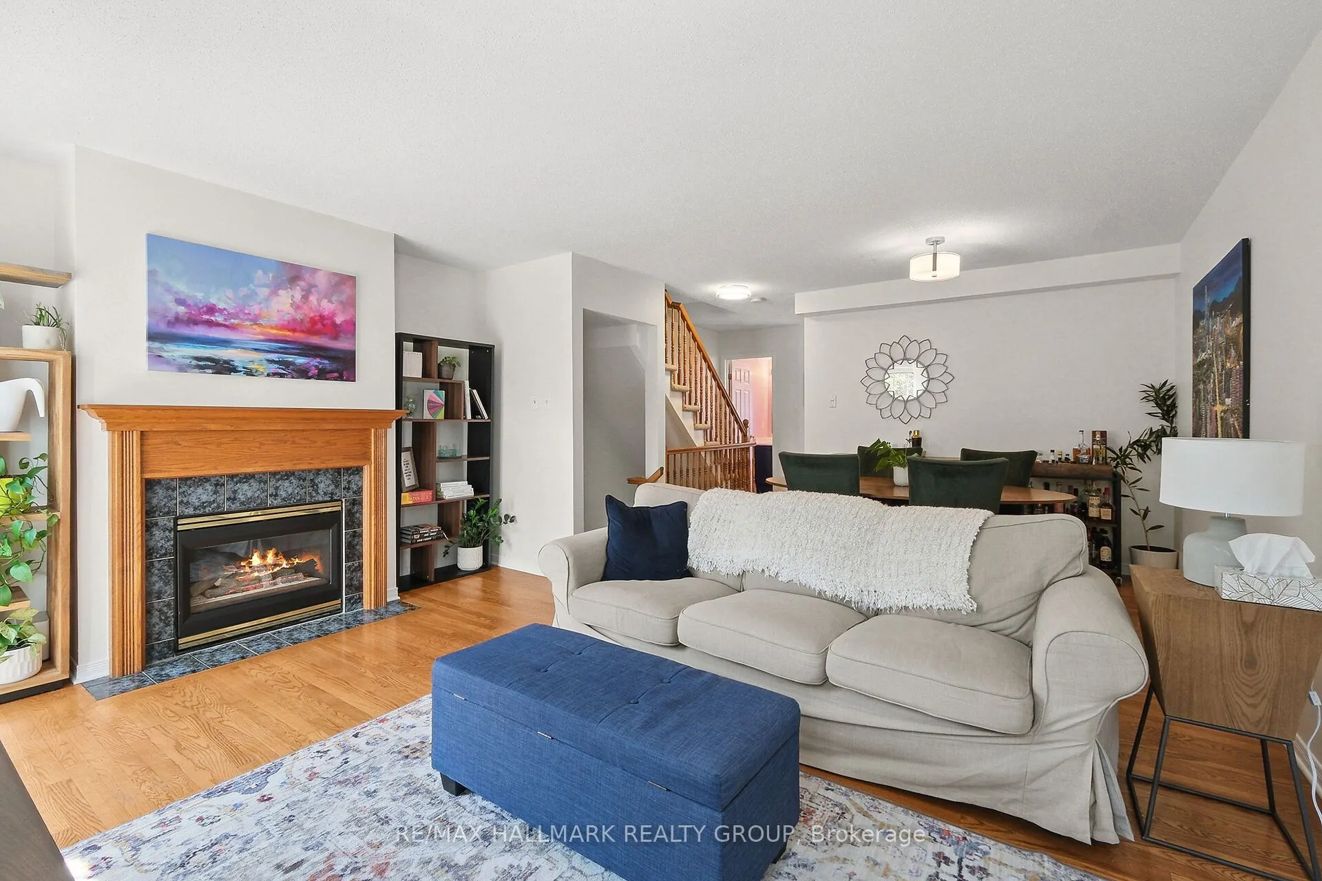 9 Radstock Private