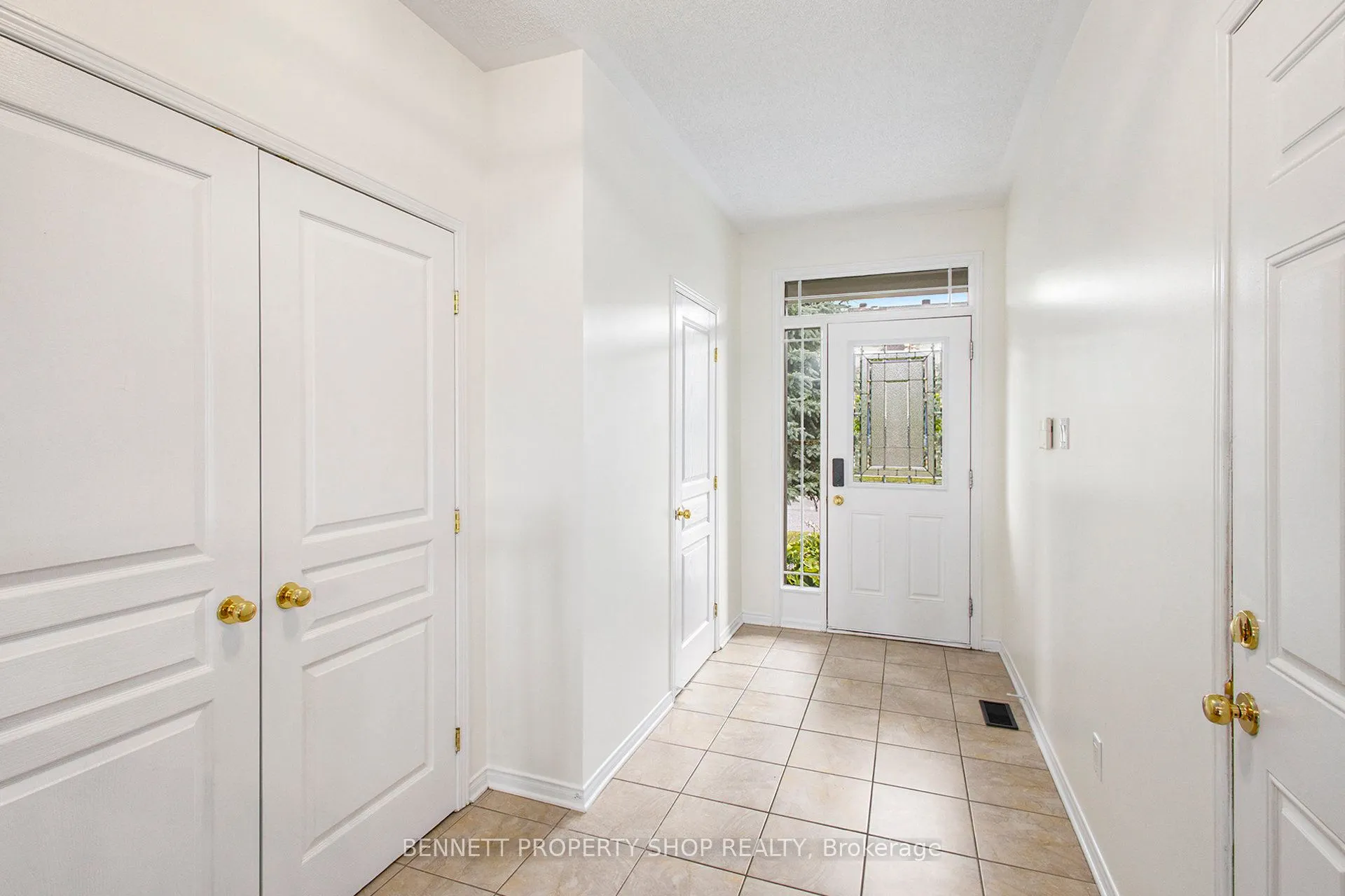 508 Pepperville Crescent