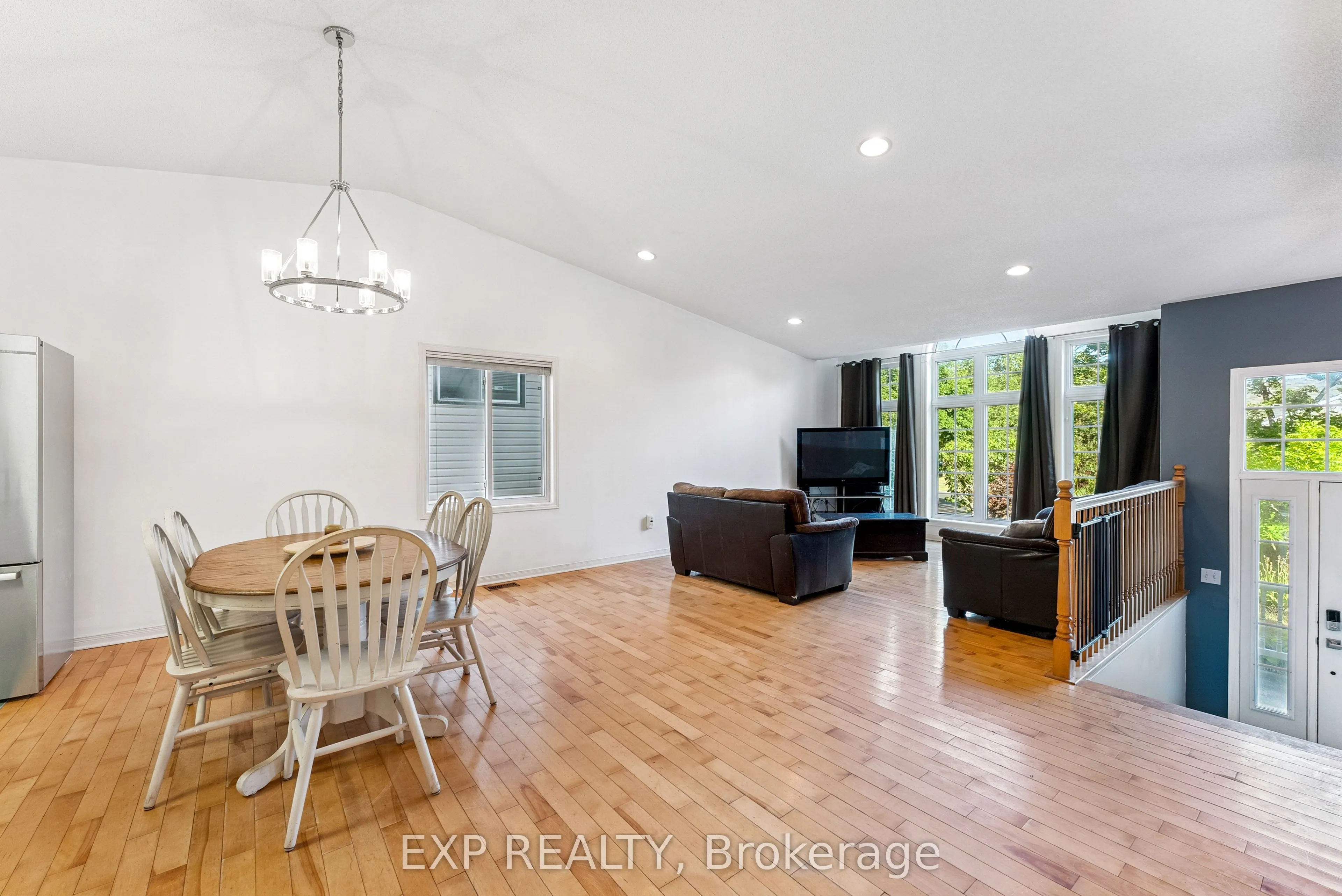 3 Bayshore Drive
