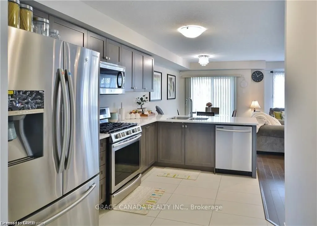 112 Bradshaw Drive