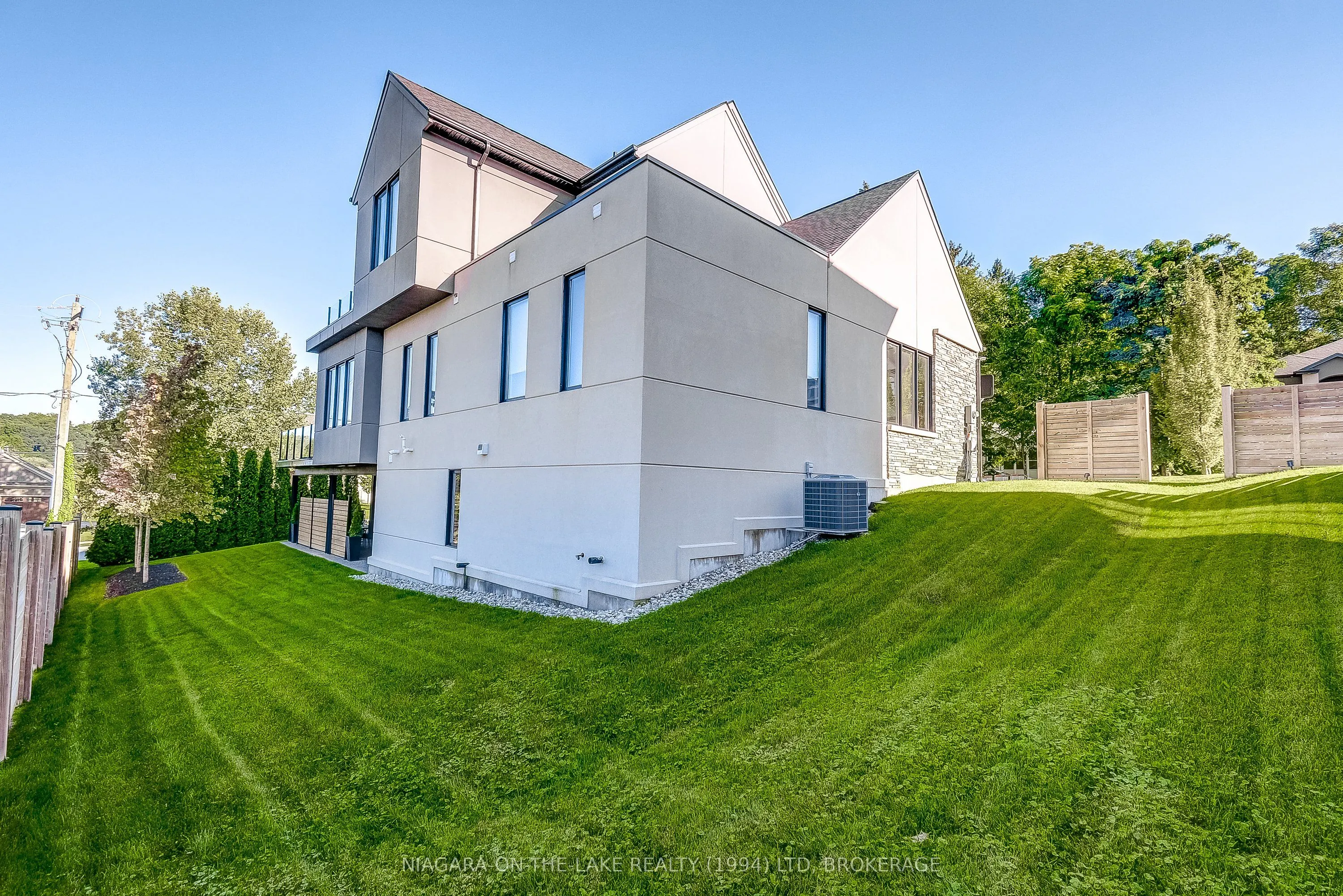 94 TANBARK Road