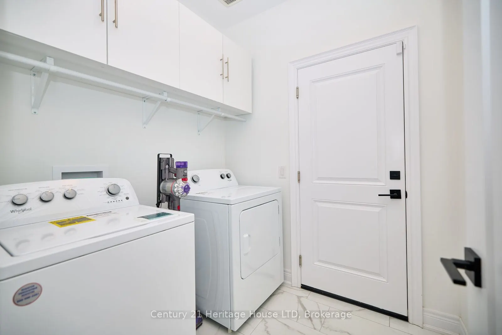 4242 VILLAGE CREEK Drive