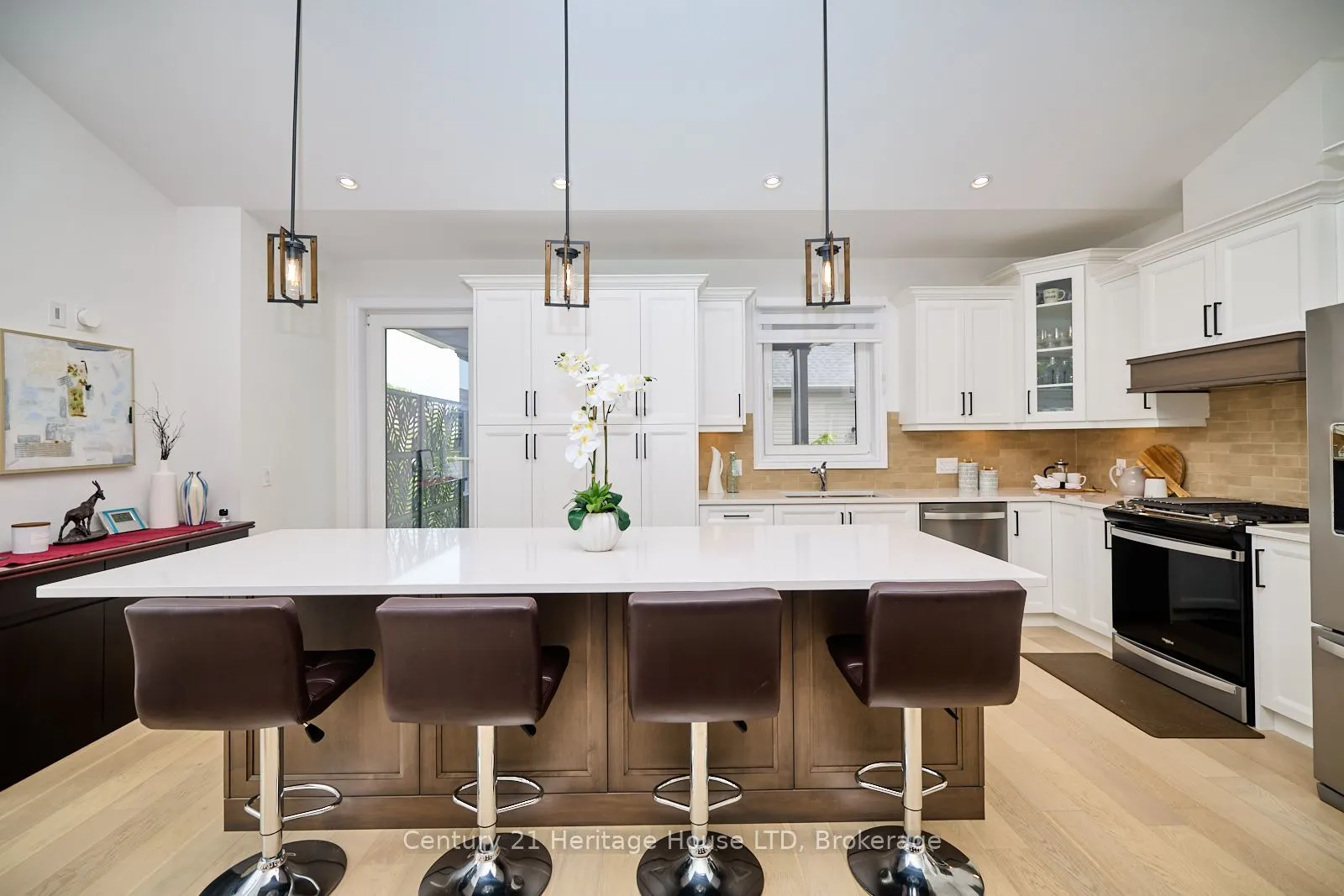 4242 VILLAGE CREEK Drive