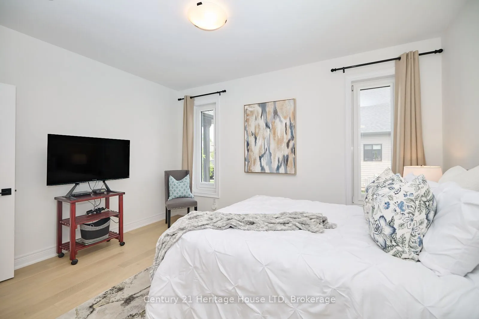 4242 VILLAGE CREEK Drive