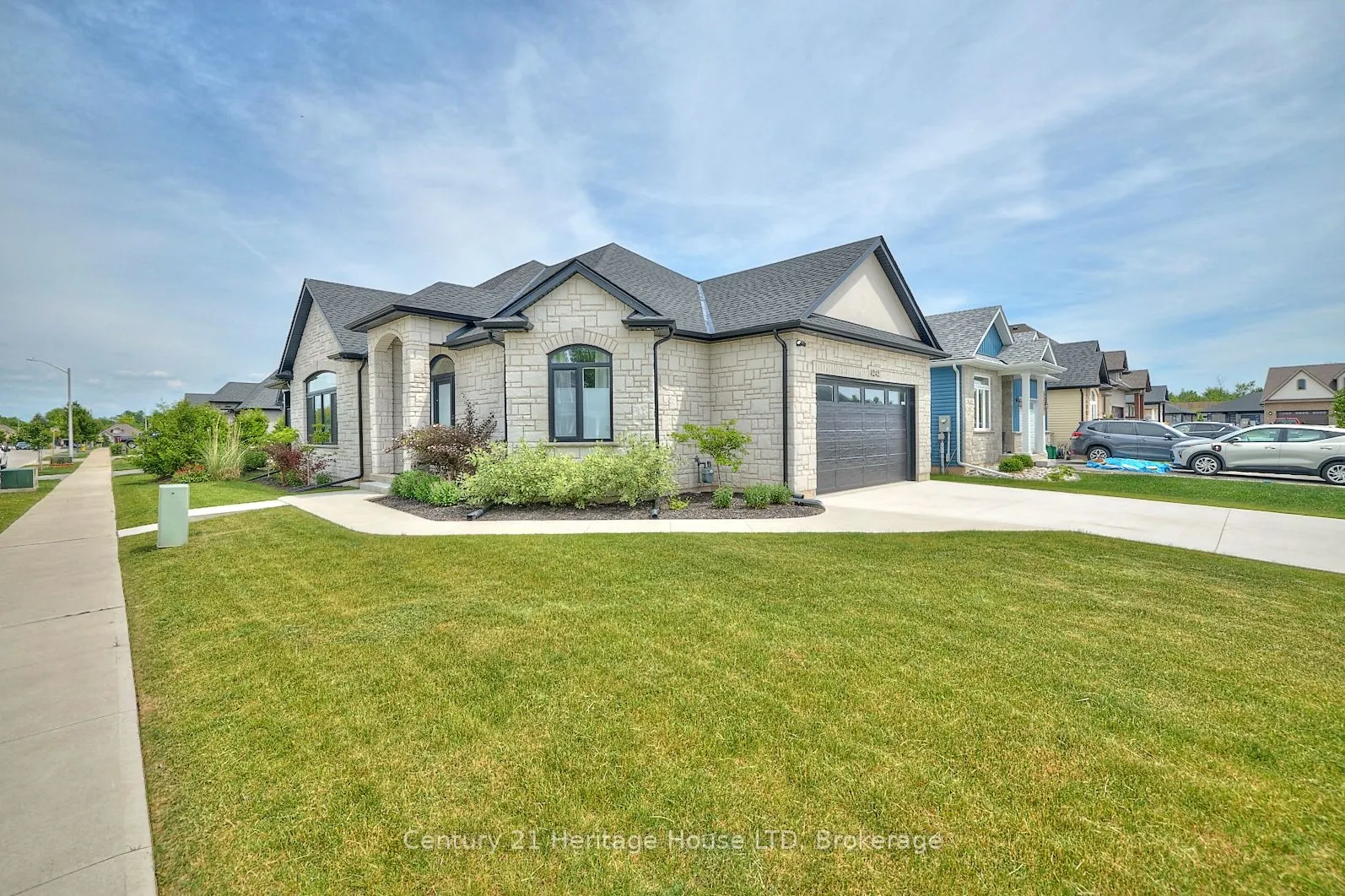 4242 VILLAGE CREEK Drive