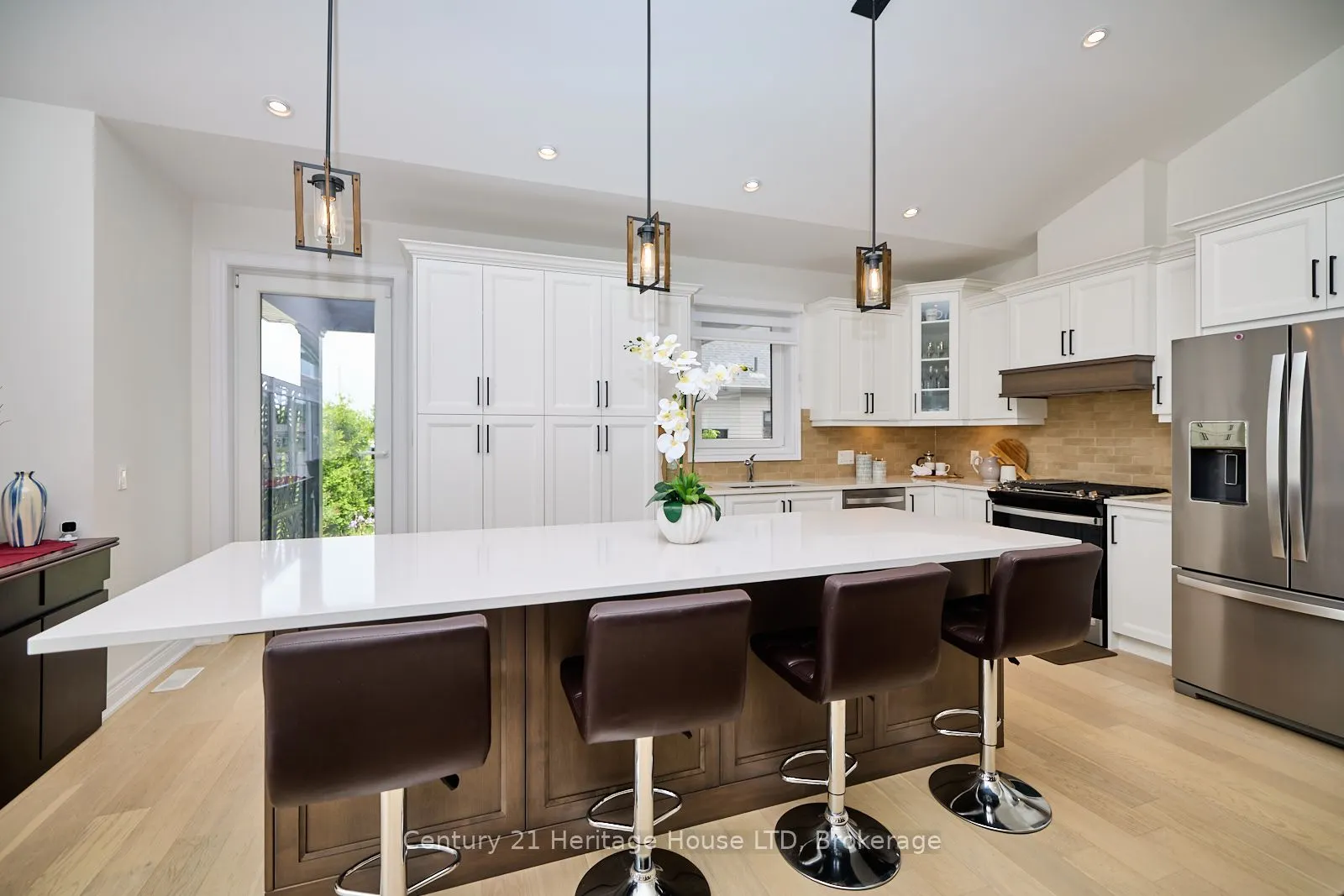4242 VILLAGE CREEK Drive