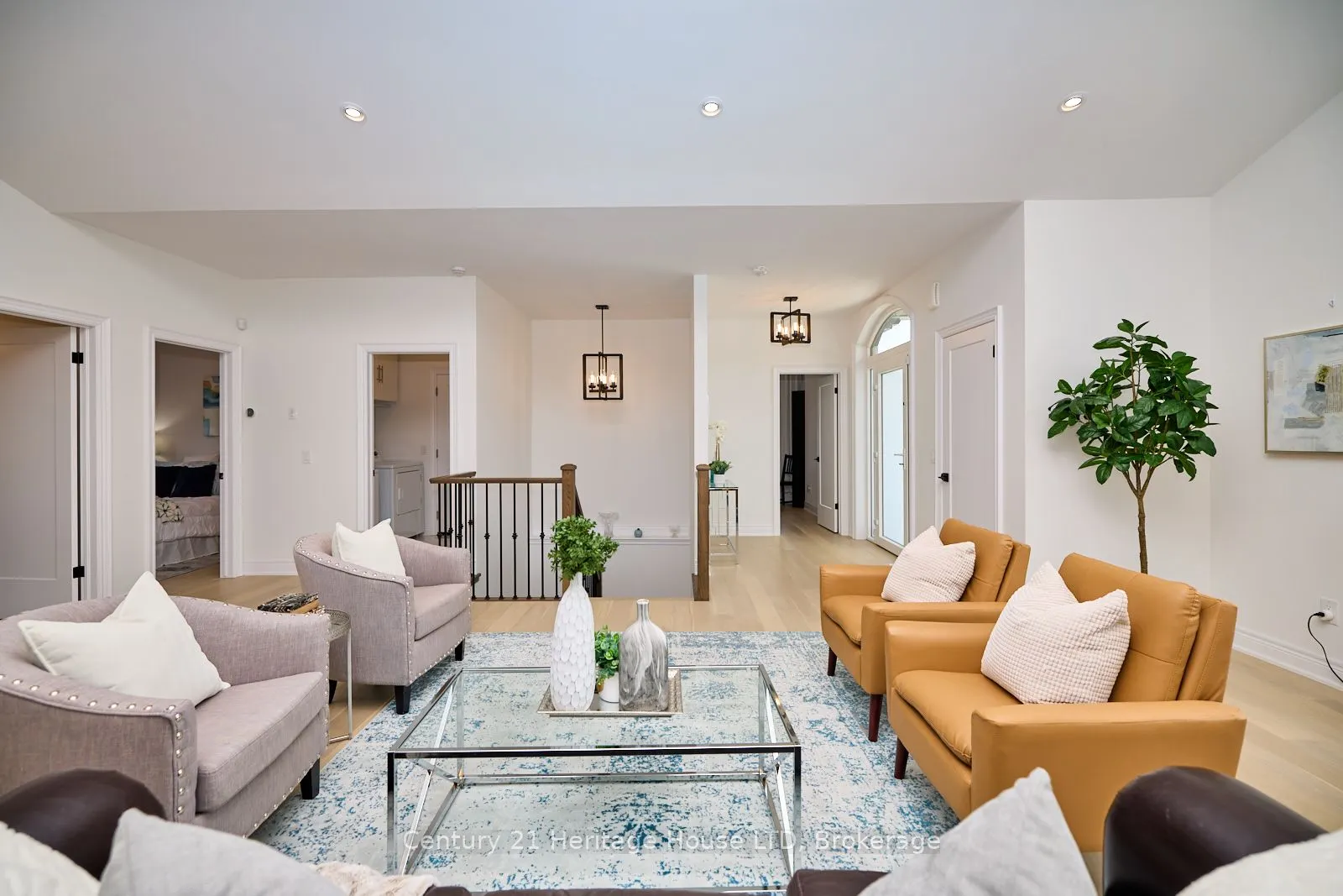 4242 VILLAGE CREEK Drive