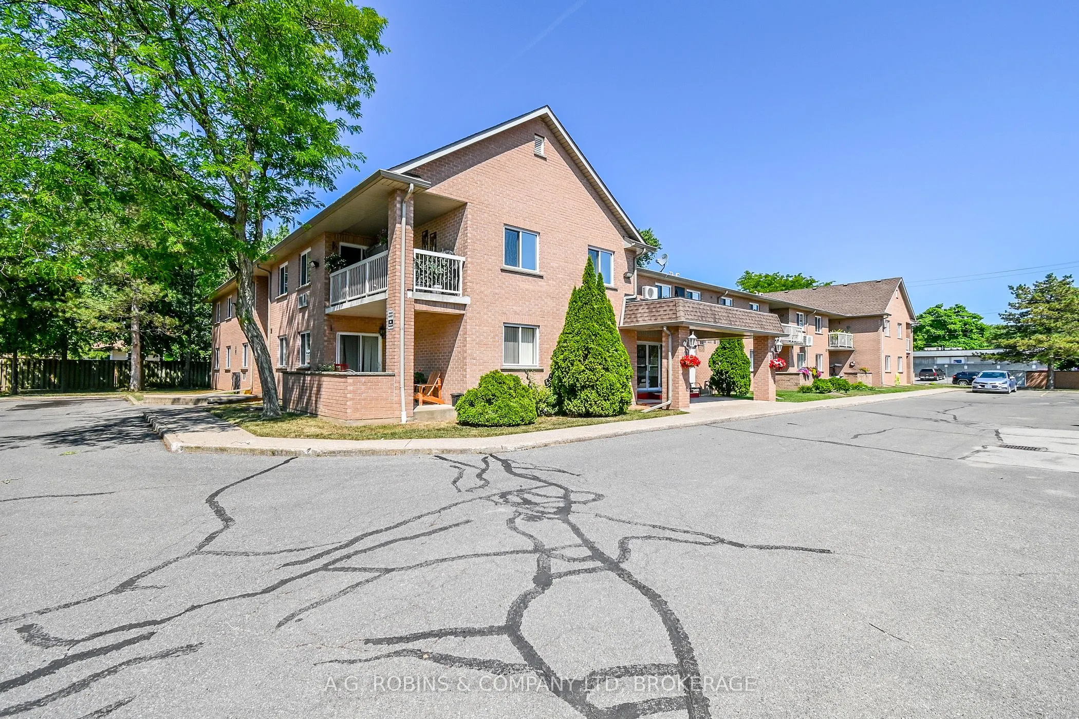 117 Willson Road, #8
