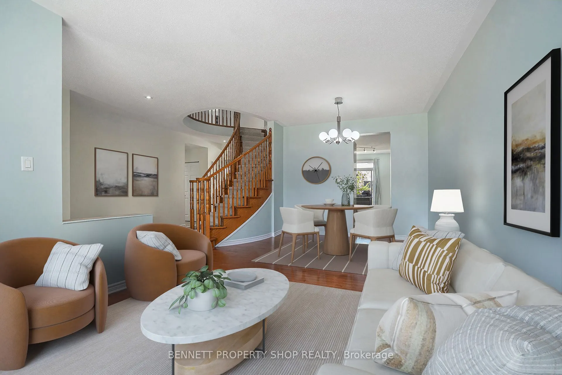 324 Fairlakes Way