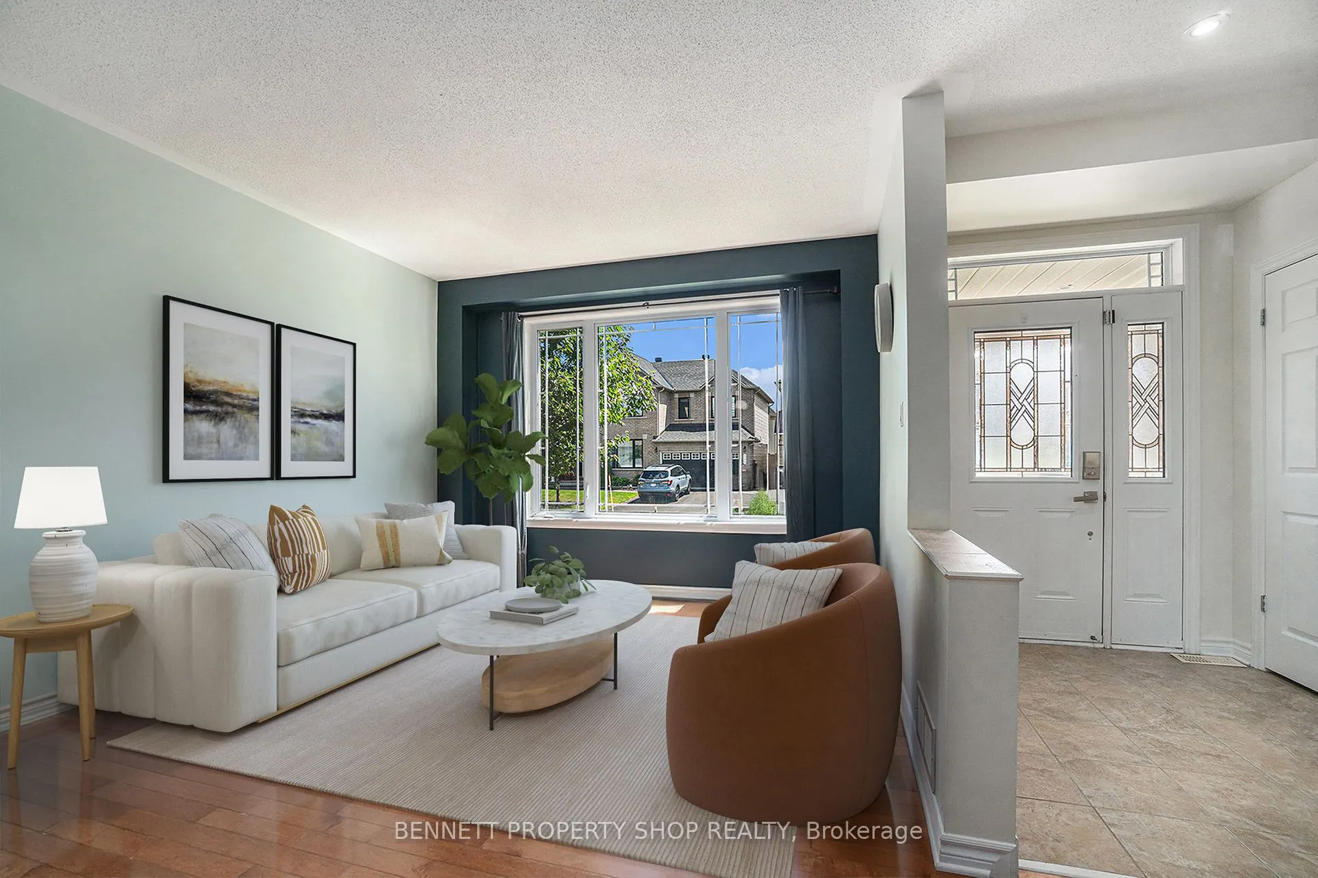 324 Fairlakes Way
