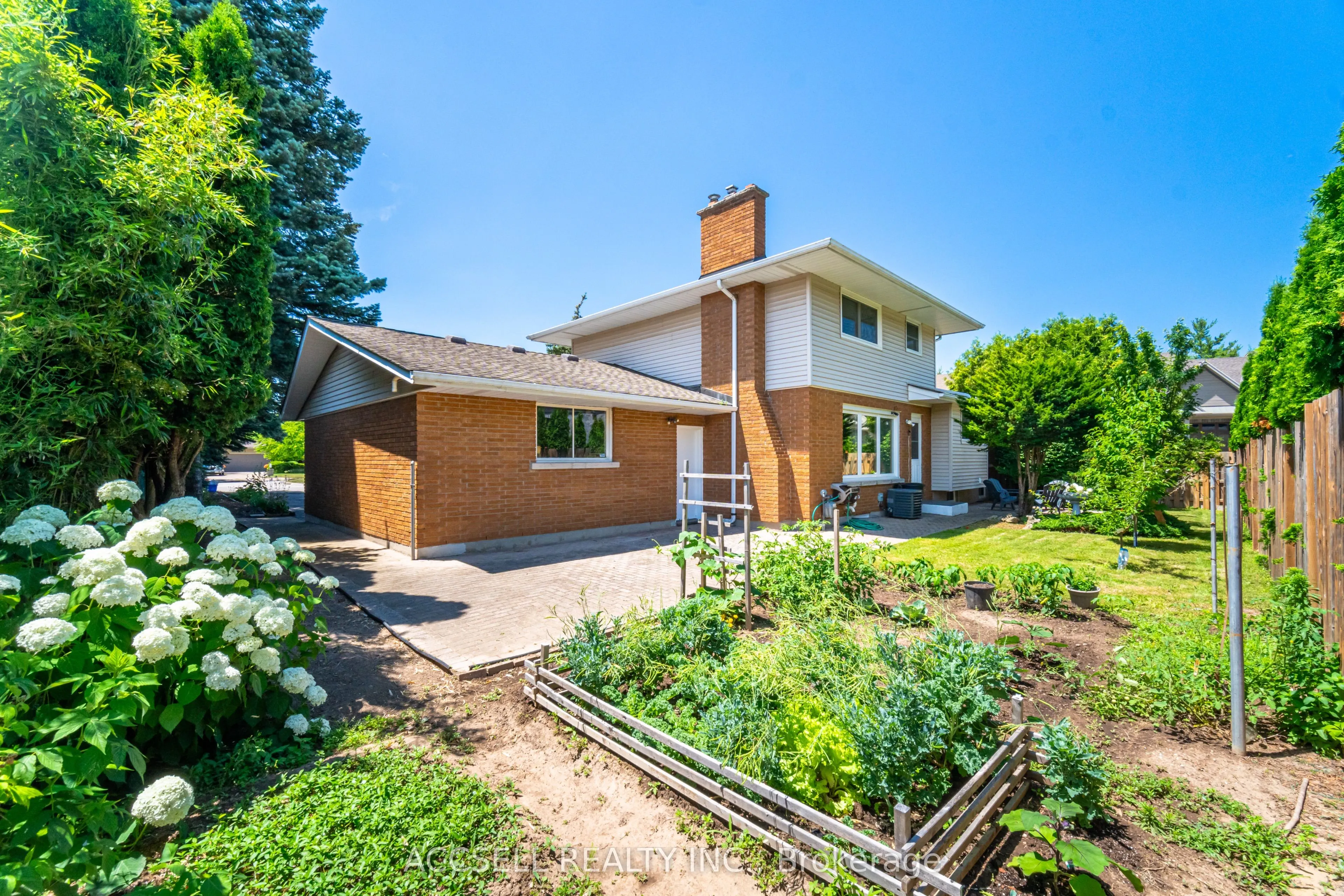 4 Tanner Circle