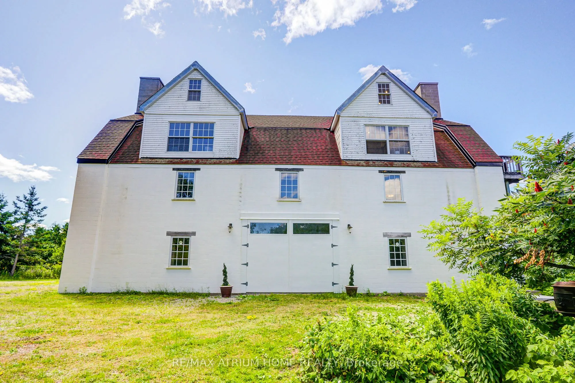 339 SOUTH BAY Road