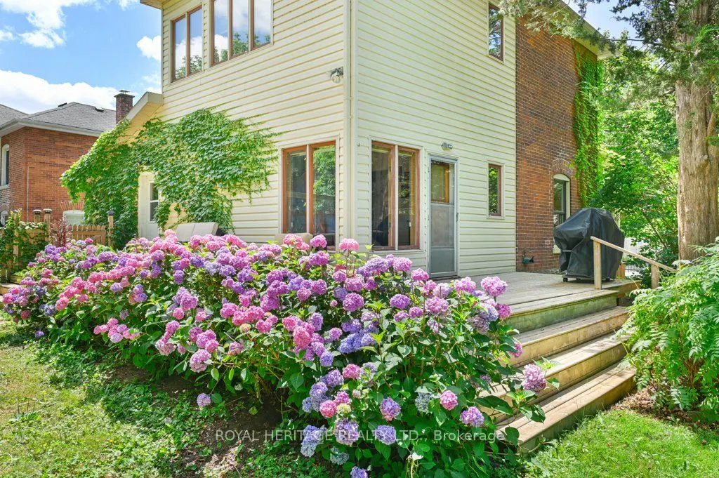 141 Foster Avenue