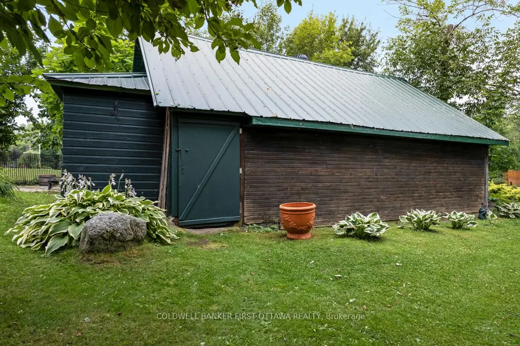 160 McVeety Road