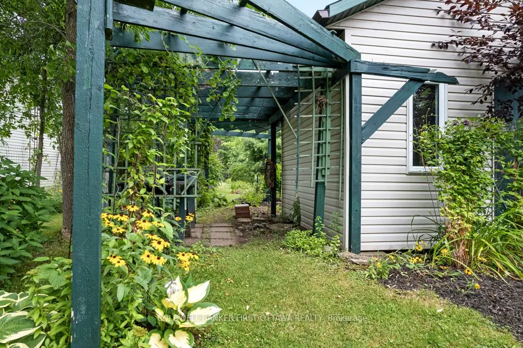 160 McVeety Road