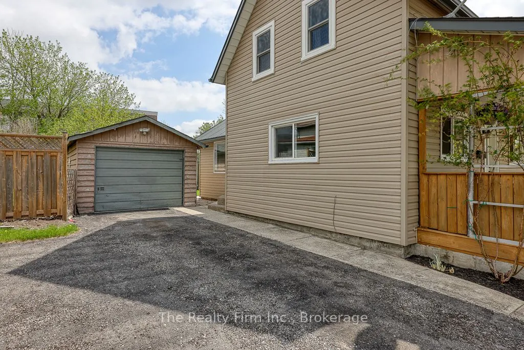 136 Bidwell Street