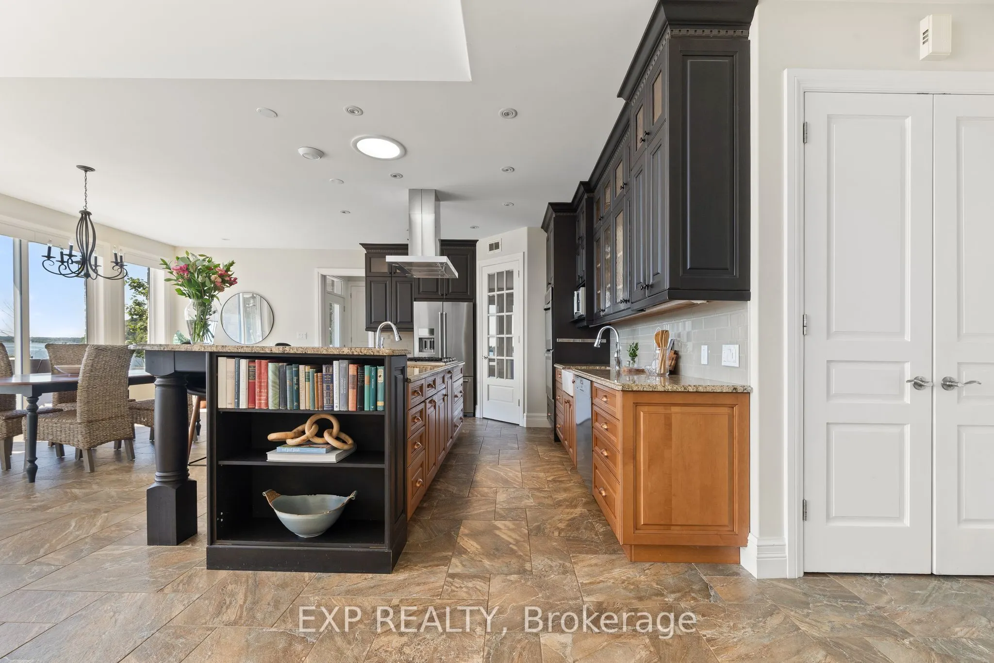 30 Roblin Lane R. R. #2 Lane