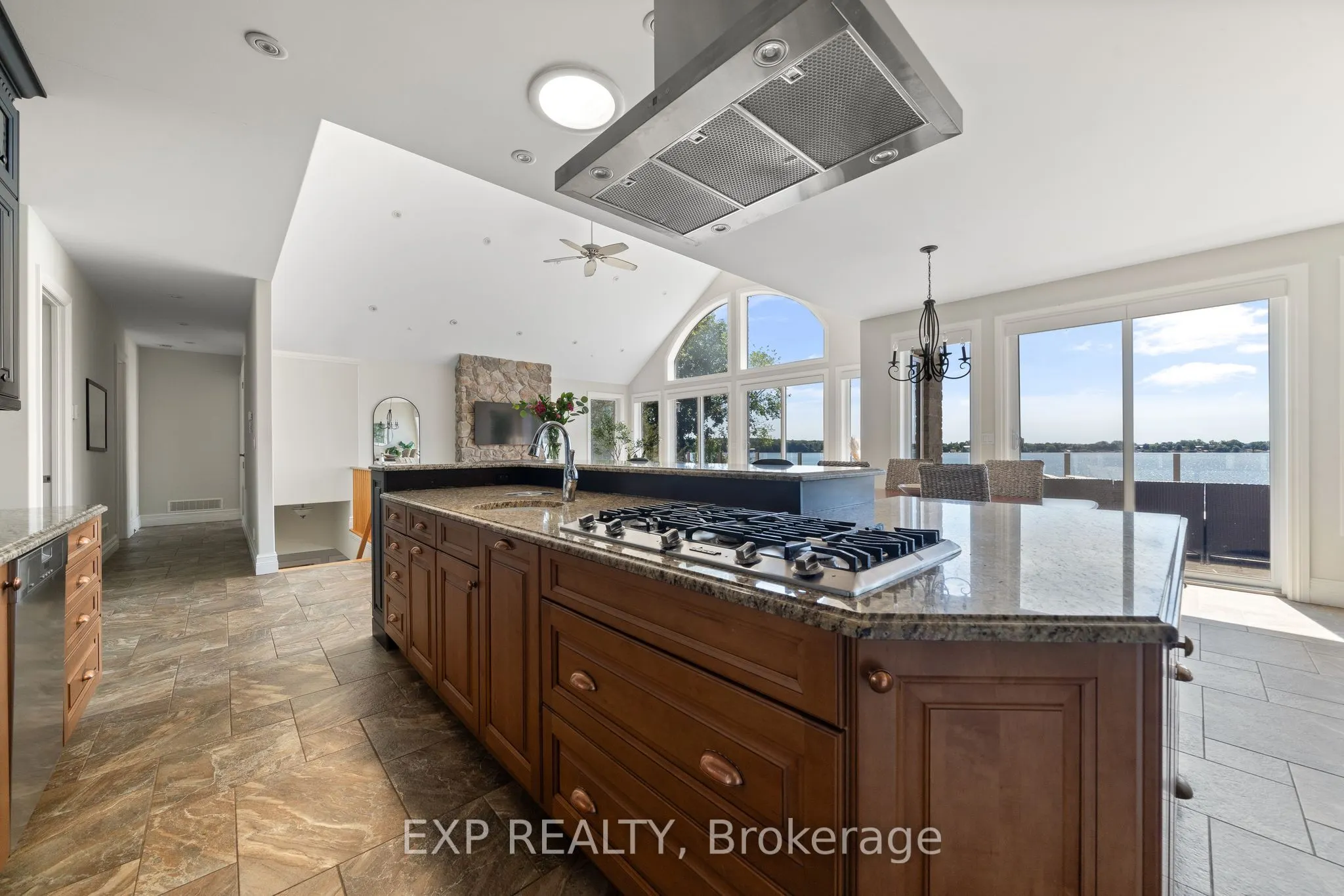 30 Roblin Lane R. R. #2 Lane