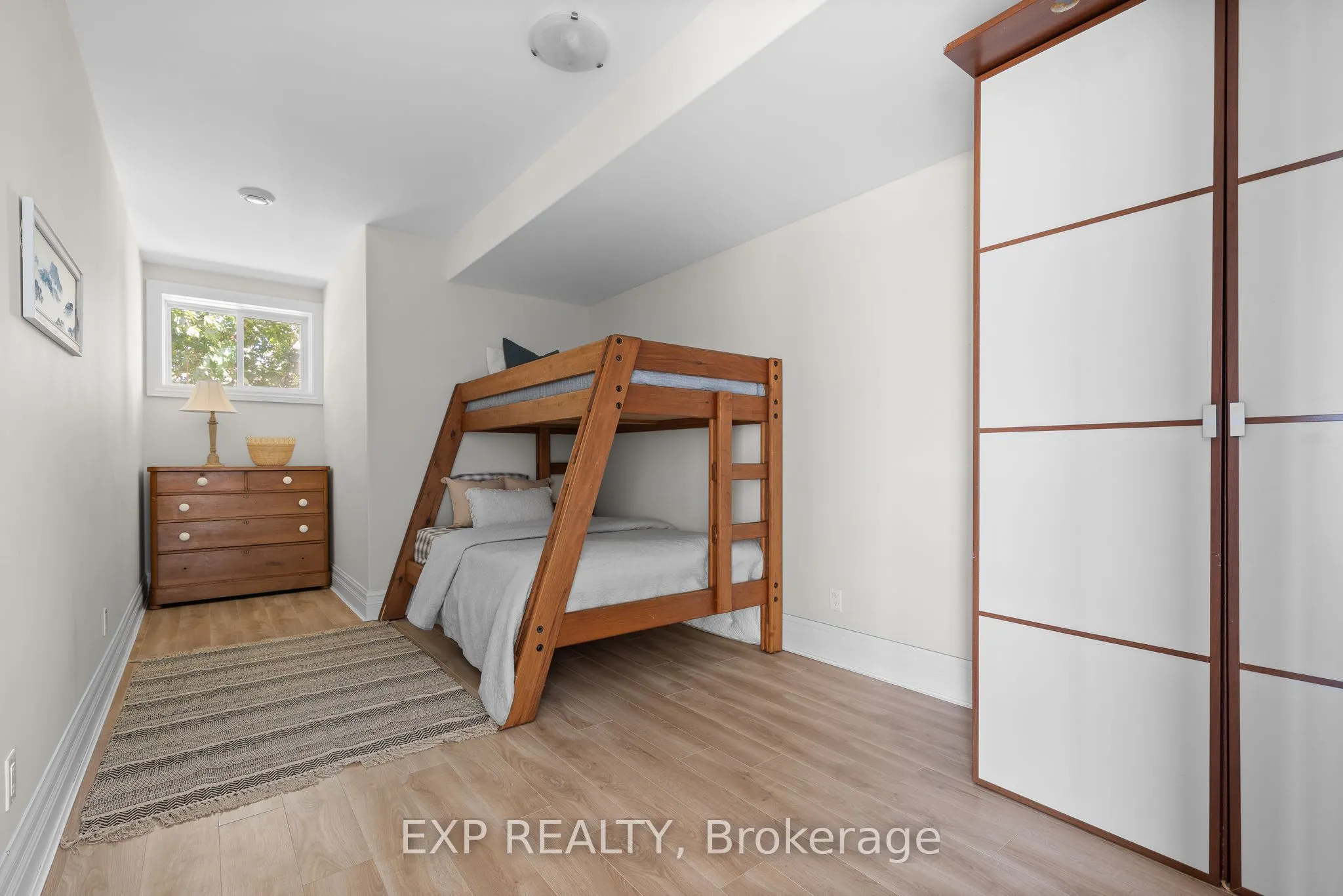 30 Roblin Lane R. R. #2 Lane