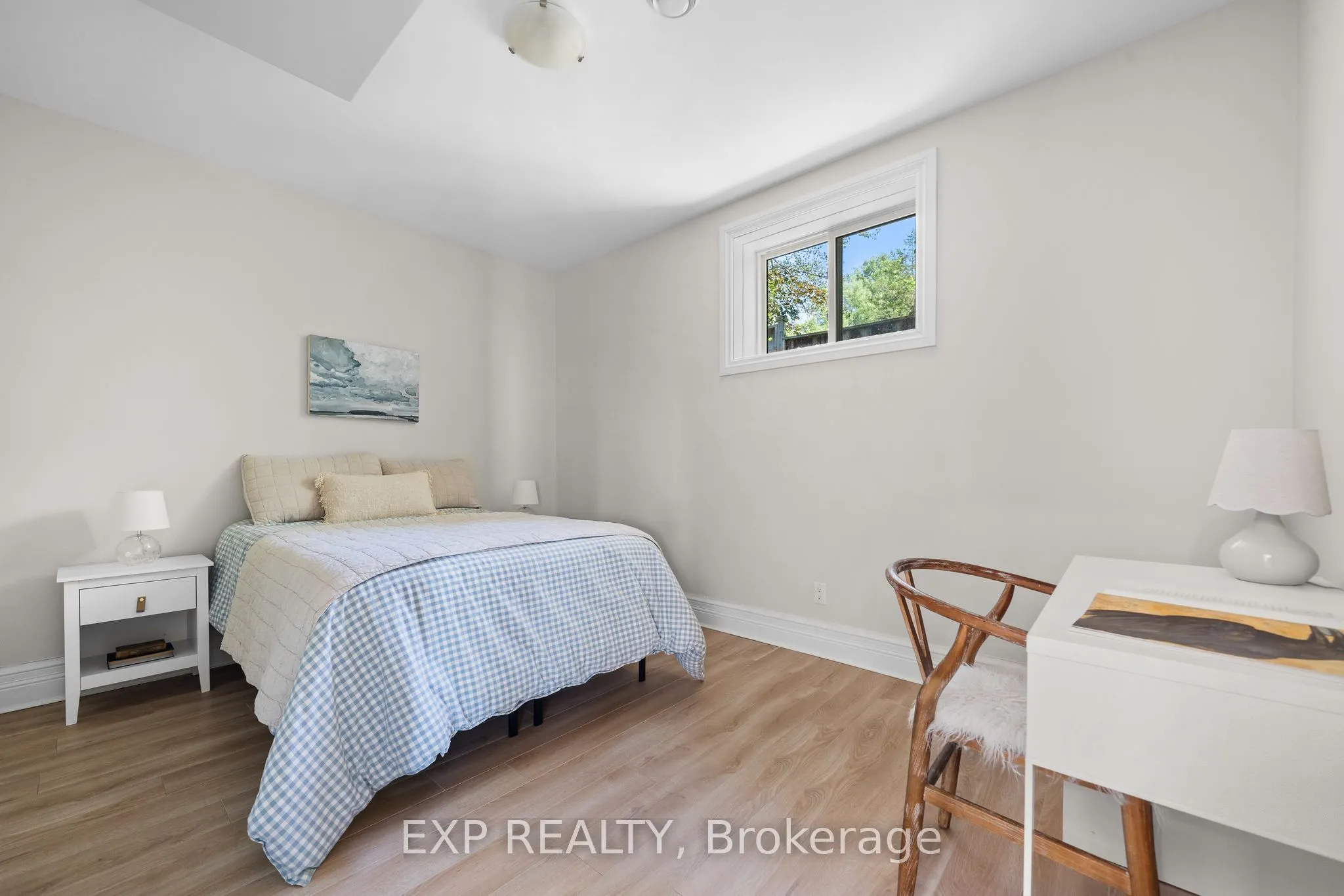 30 Roblin Lane R. R. #2 Lane