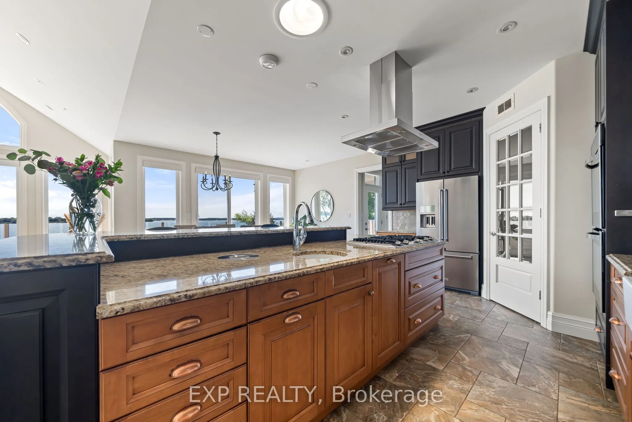 30 Roblin Lane R. R. #2 Lane