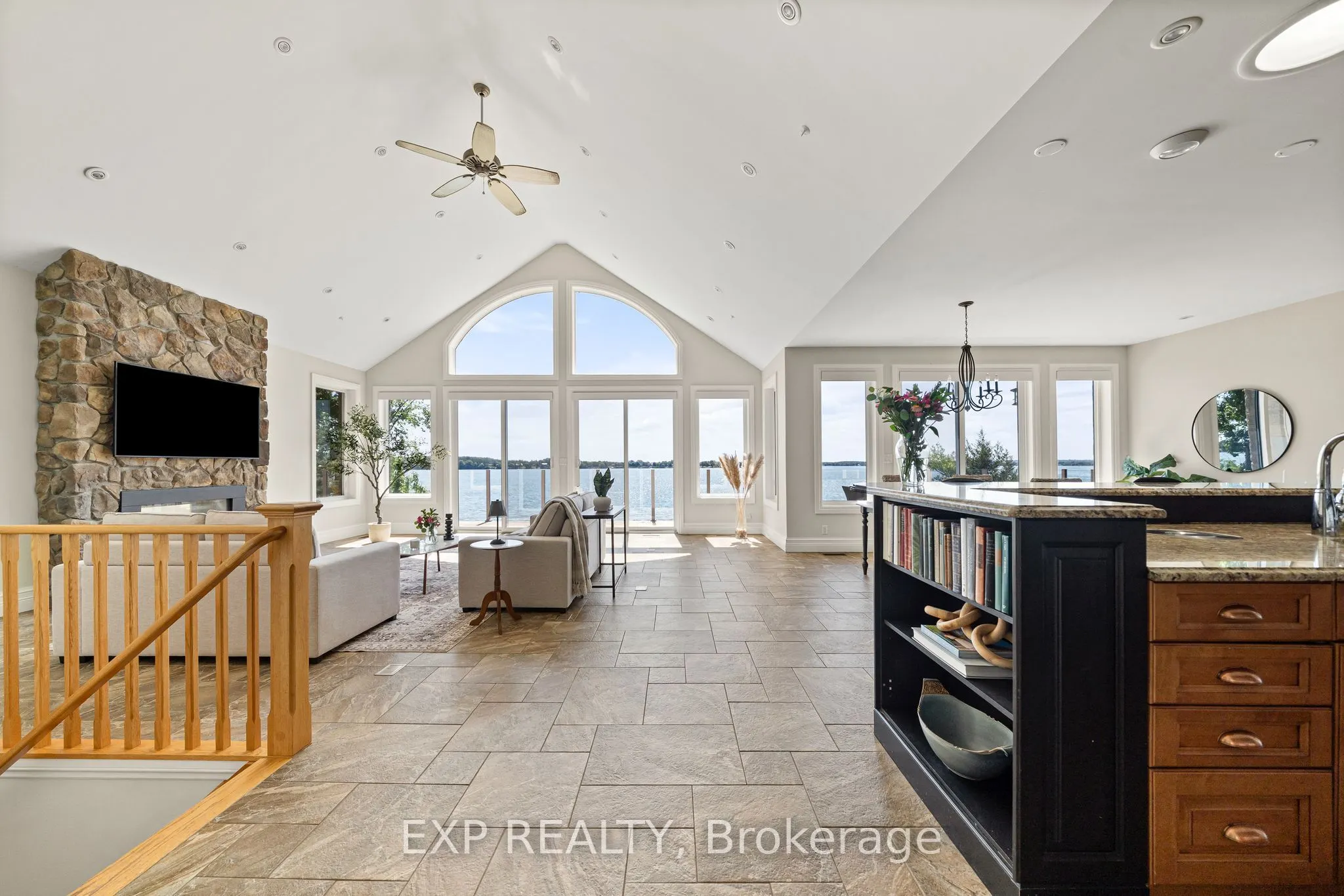 30 Roblin Lane R. R. #2 Lane