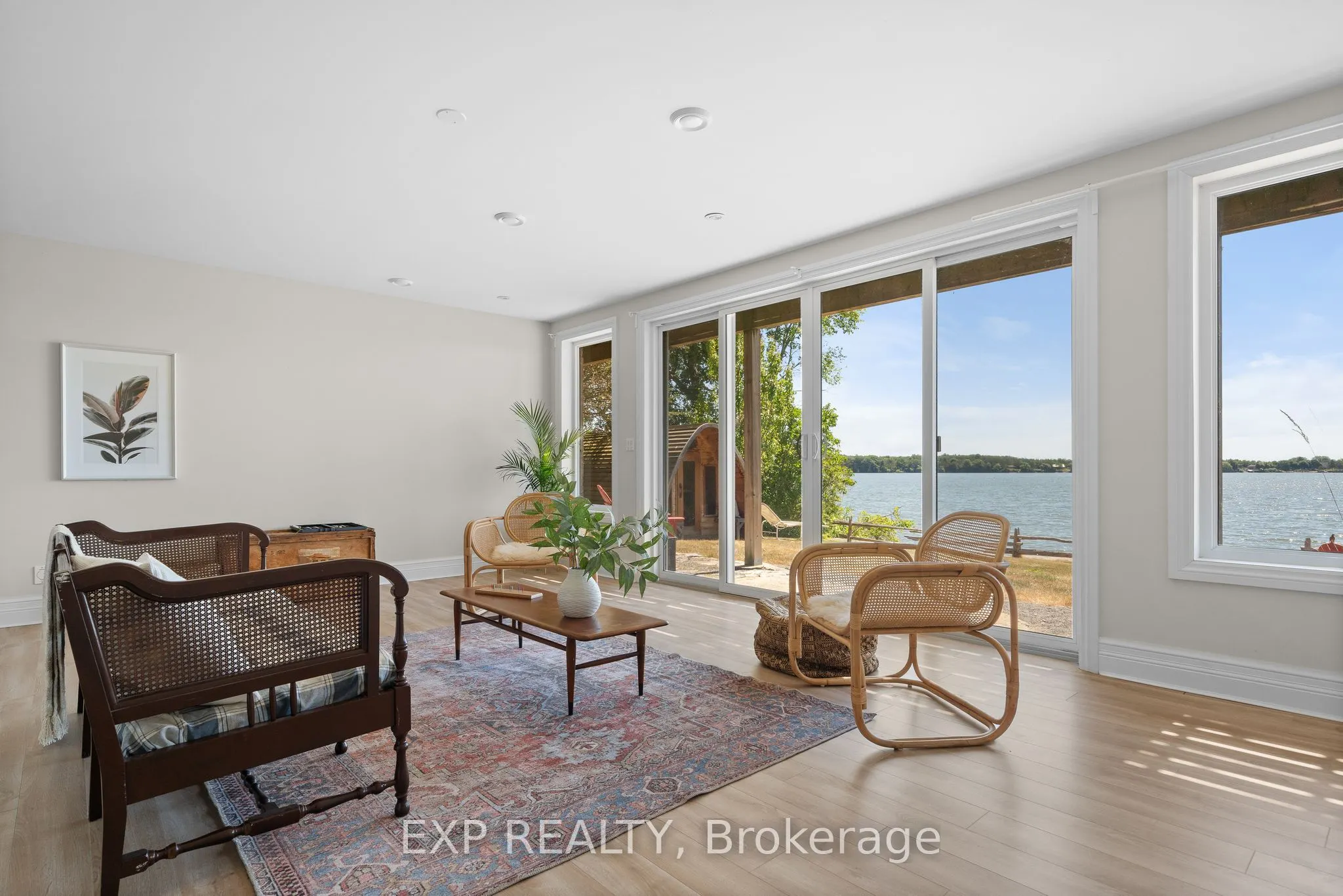 30 Roblin Lane R. R. #2 Lane