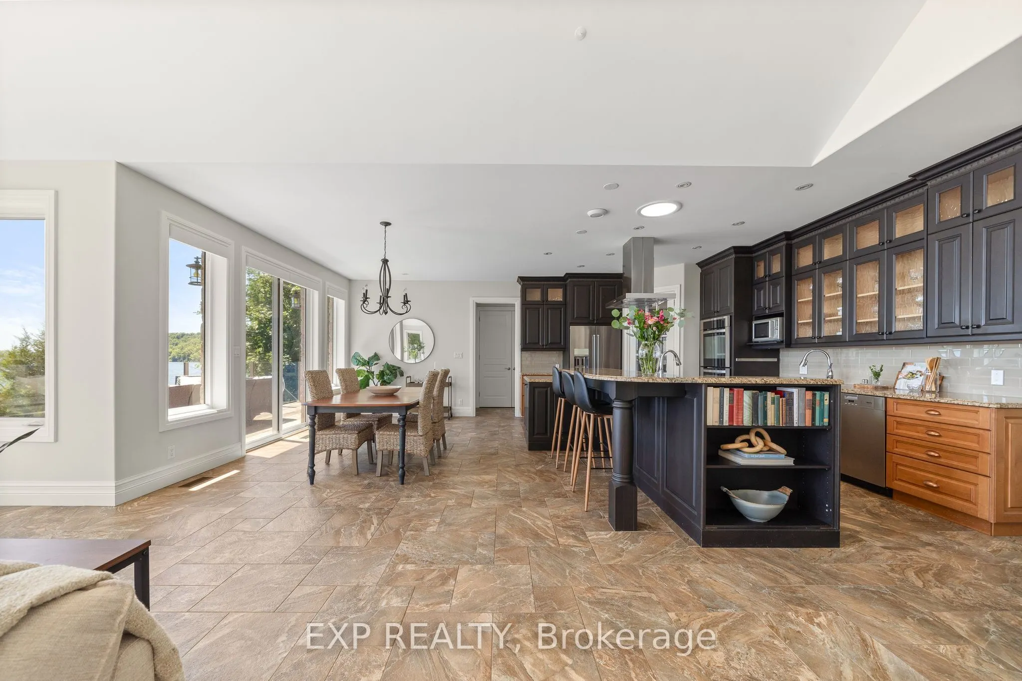 30 Roblin Lane R. R. #2 Lane