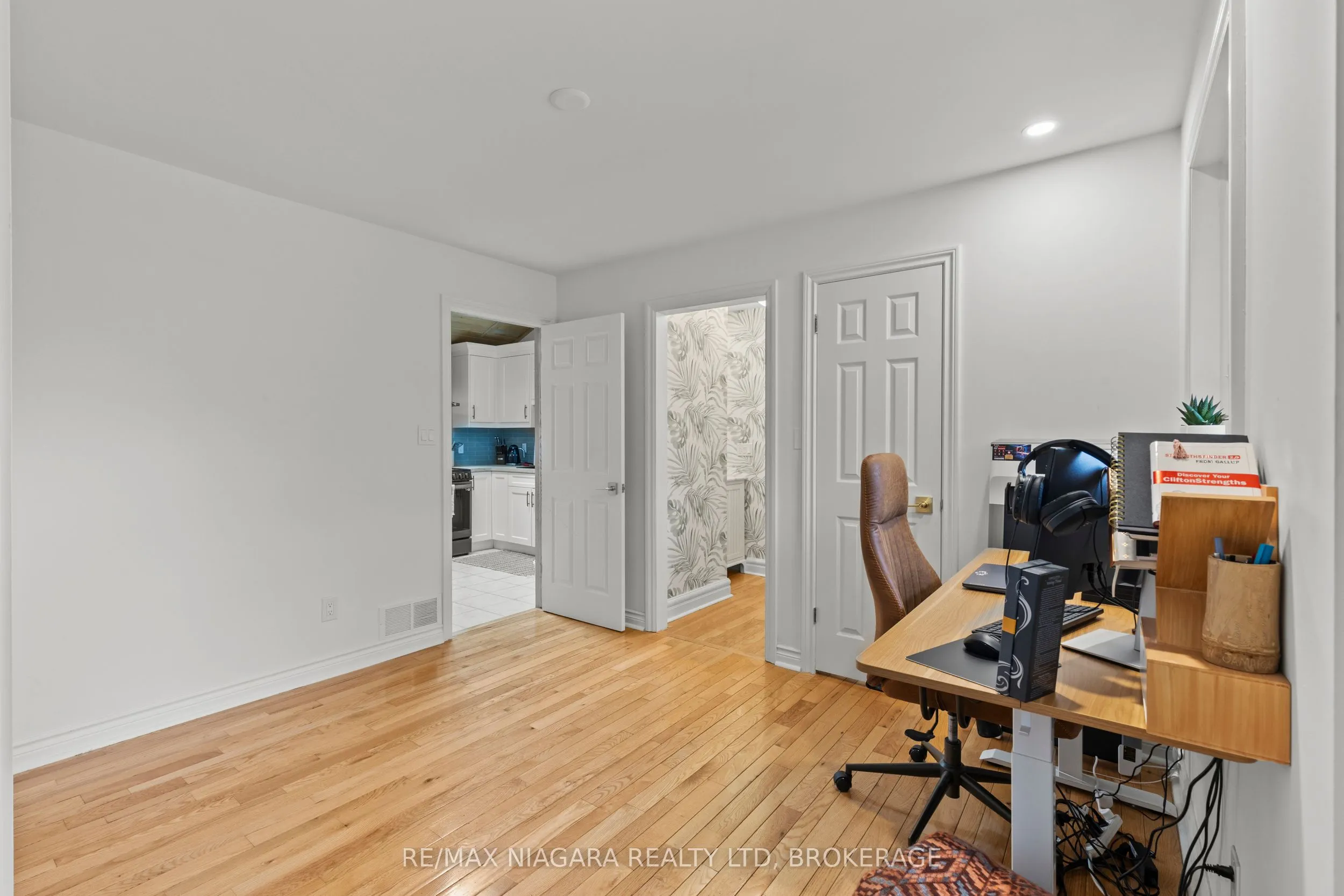 202 Anne Street