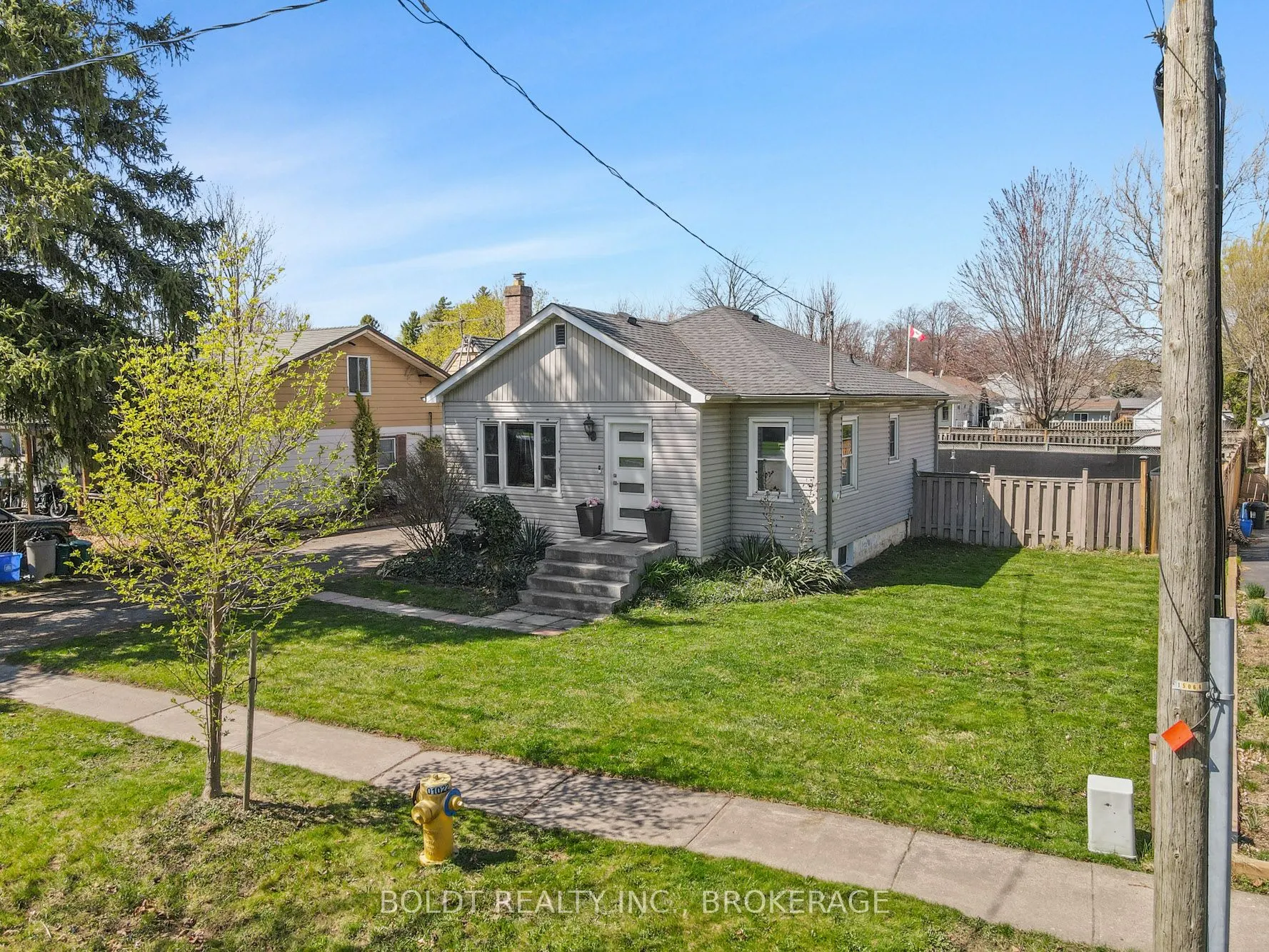 11 Edward Avenue