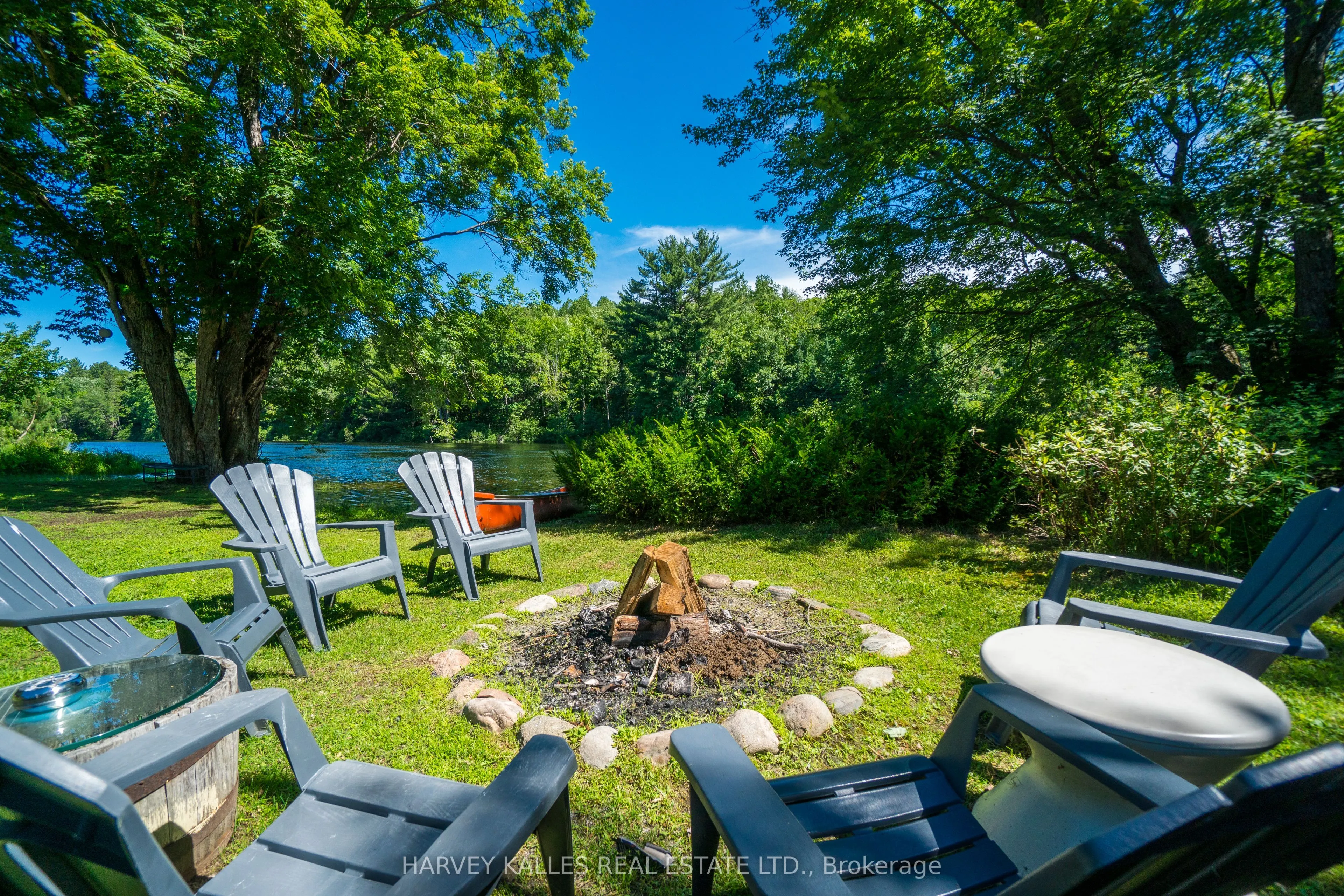 1053 Sherwood Forest Road