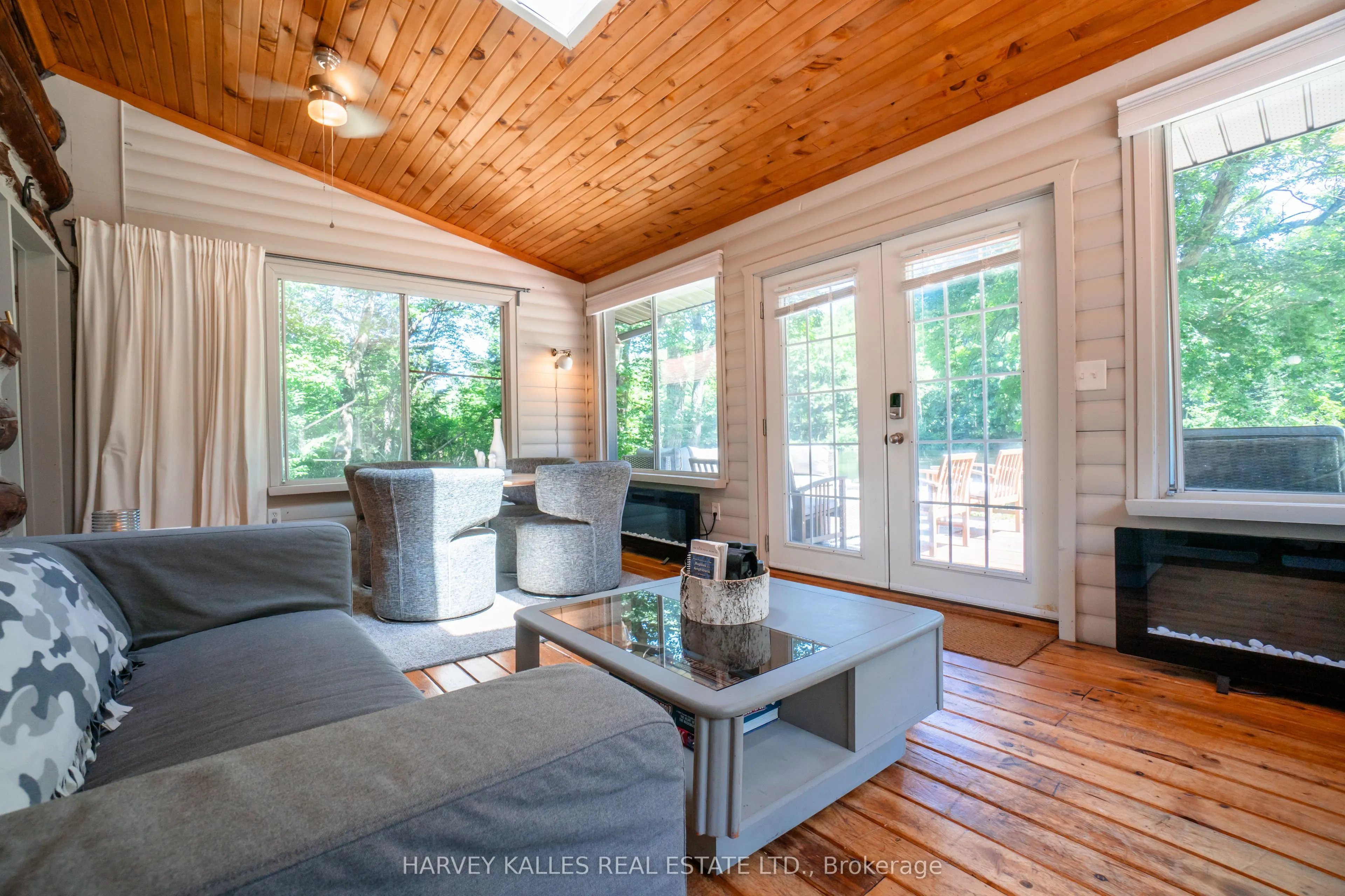 1053 Sherwood Forest Road