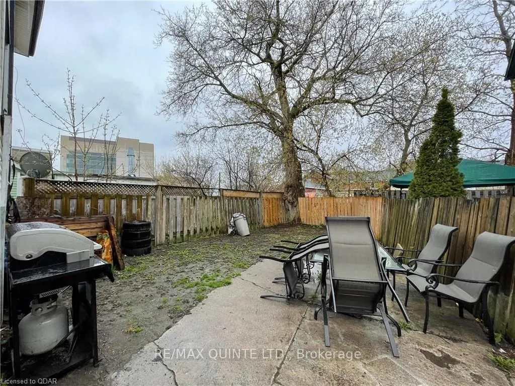 218 COLEMAN Street, #A