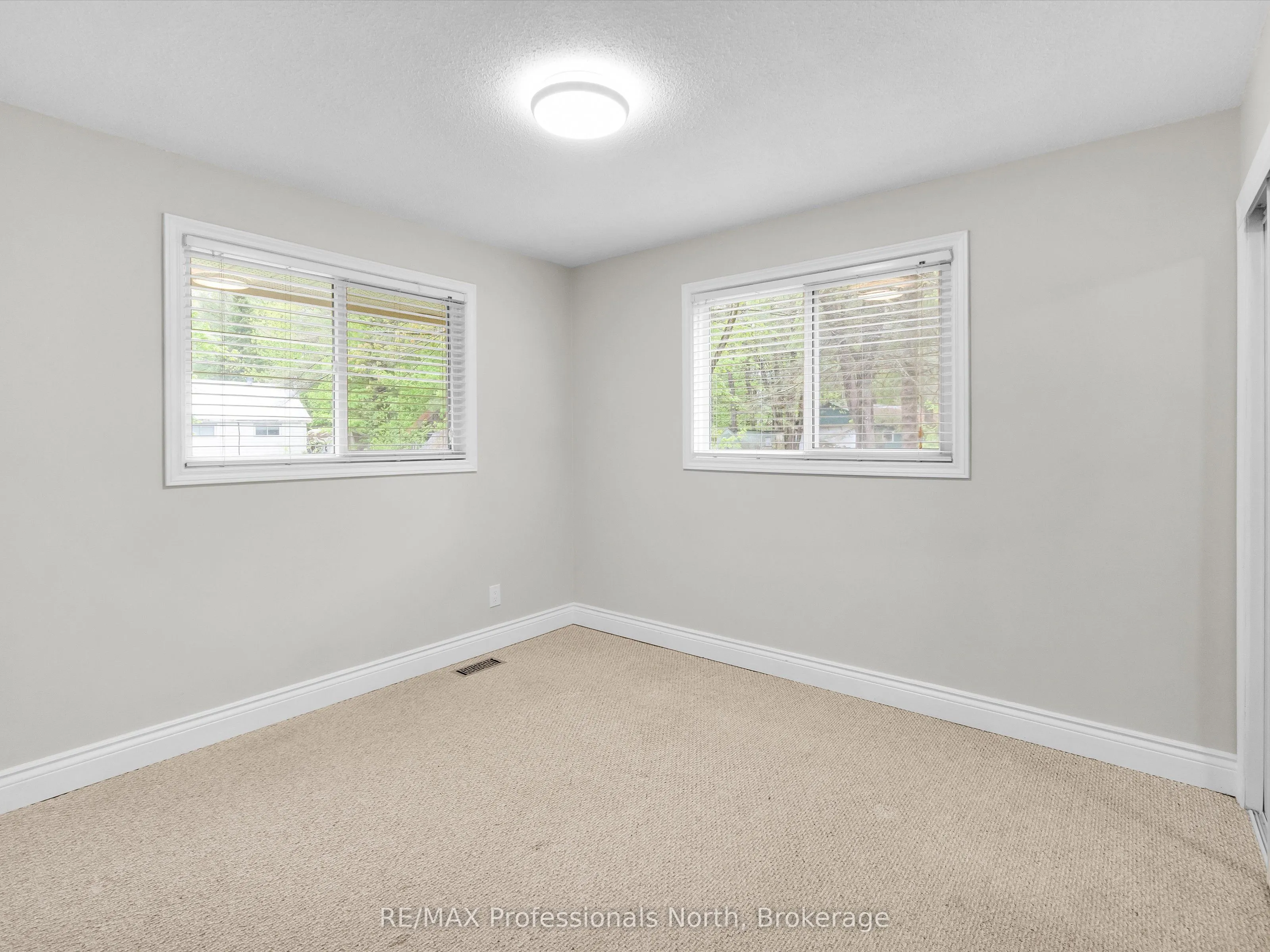 9 Beacon Lane