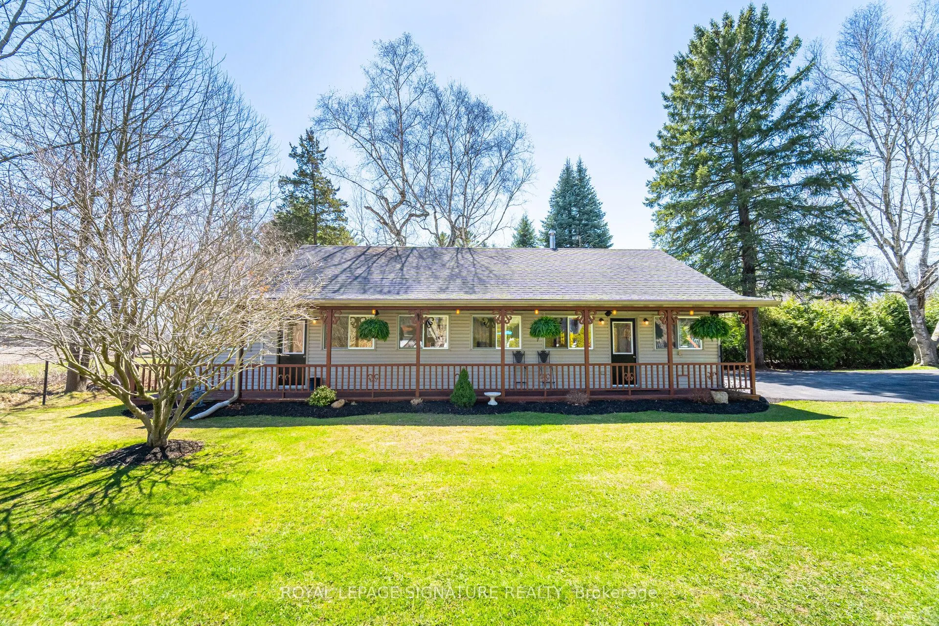 587 Hillcrest Road