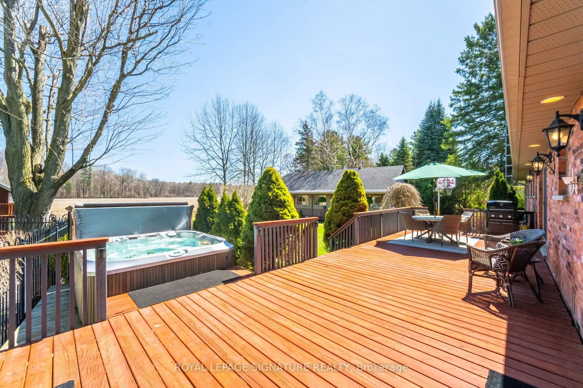 587 Hillcrest Road