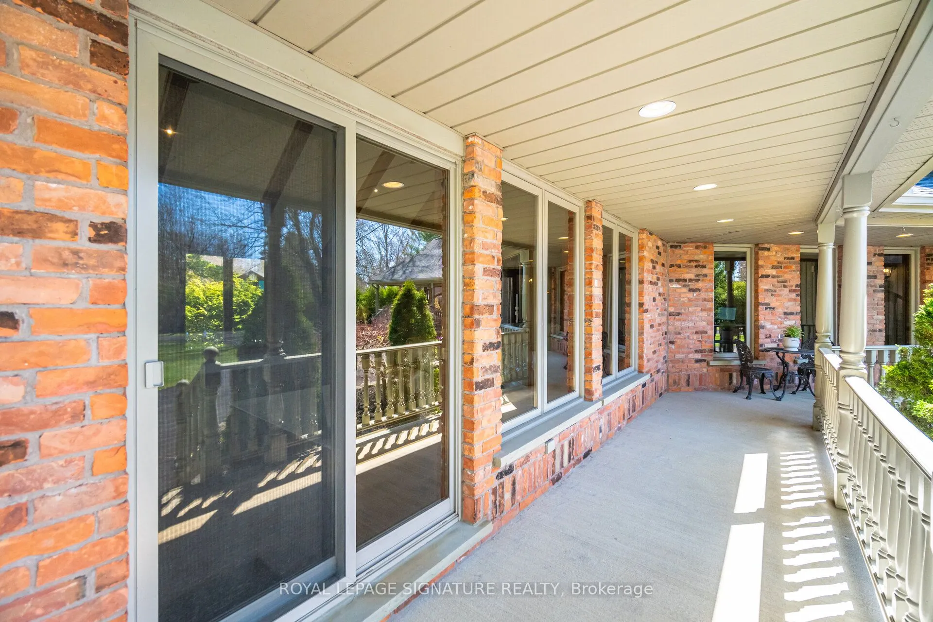 587 Hillcrest Road