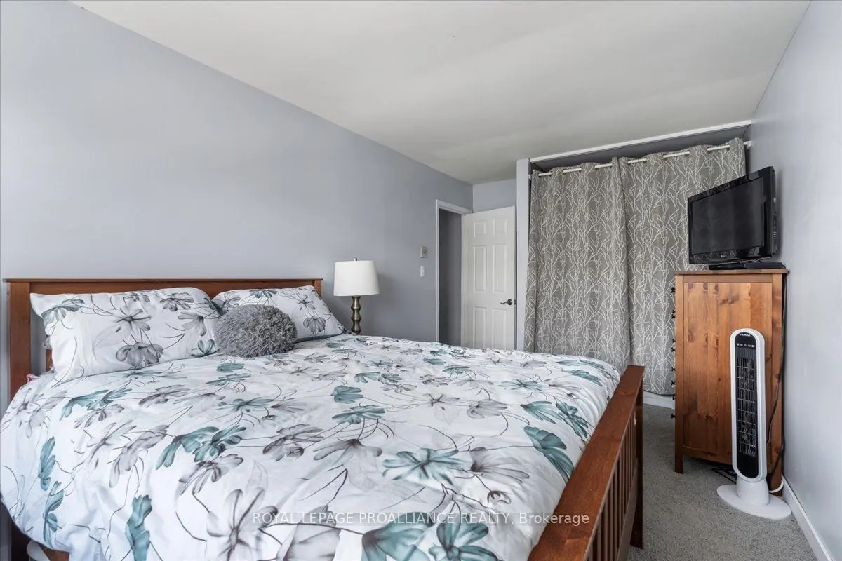 15 Tracey Park Drive, #12