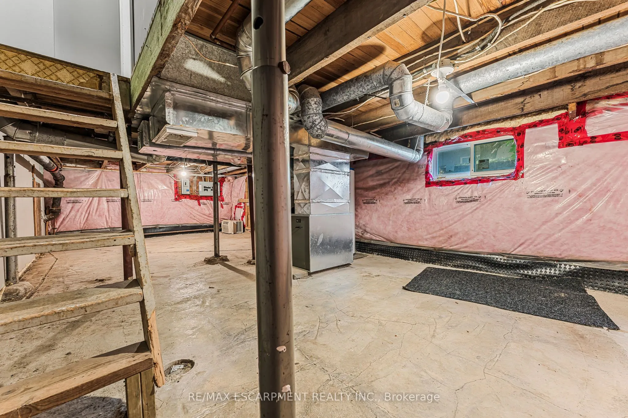 4220-4222 HIXON Street