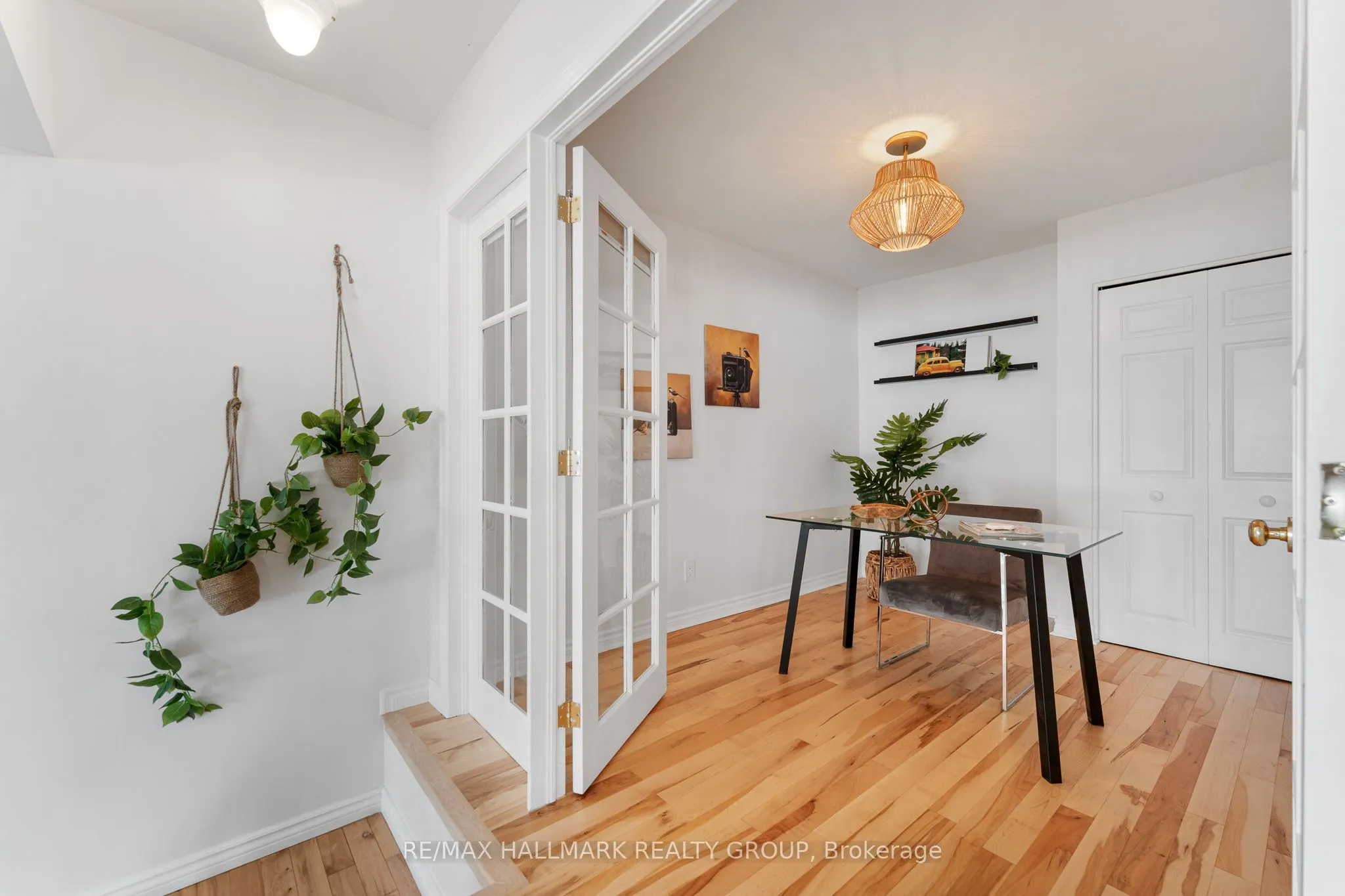 17 HASTINGS Street