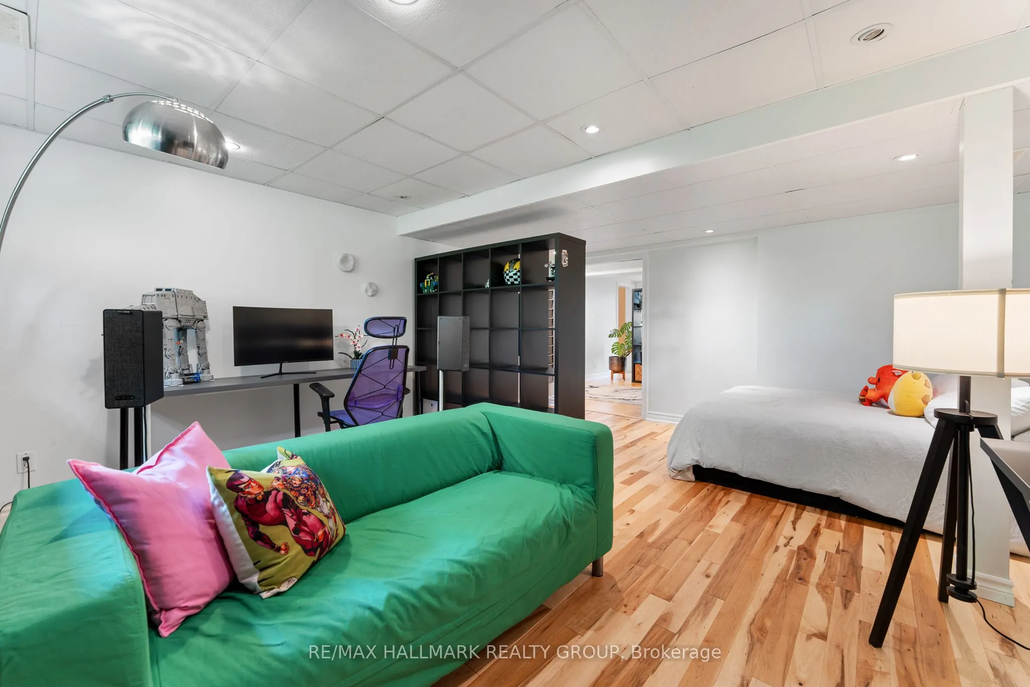 17 HASTINGS Street