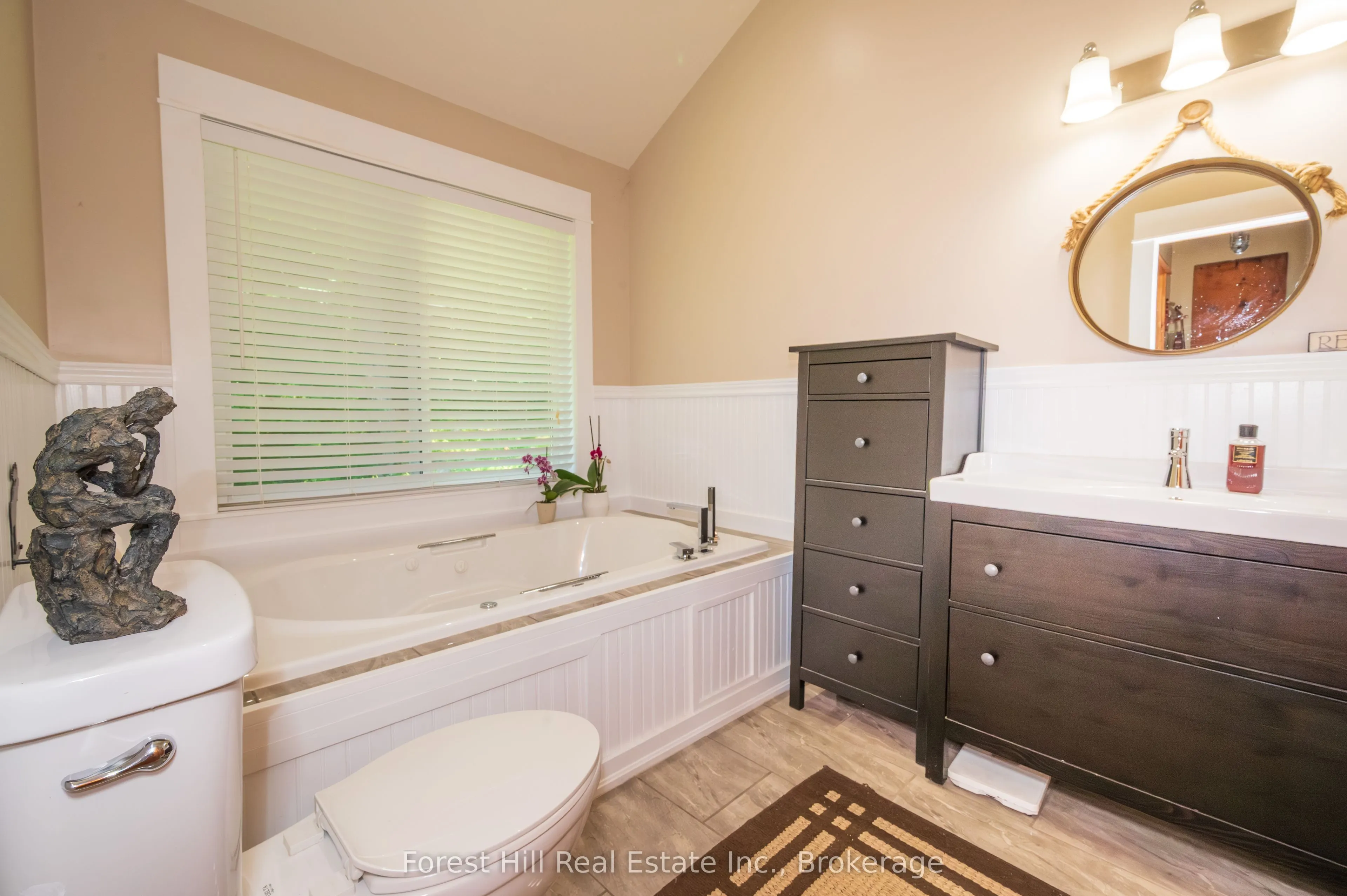 1289 Delbrooke Road