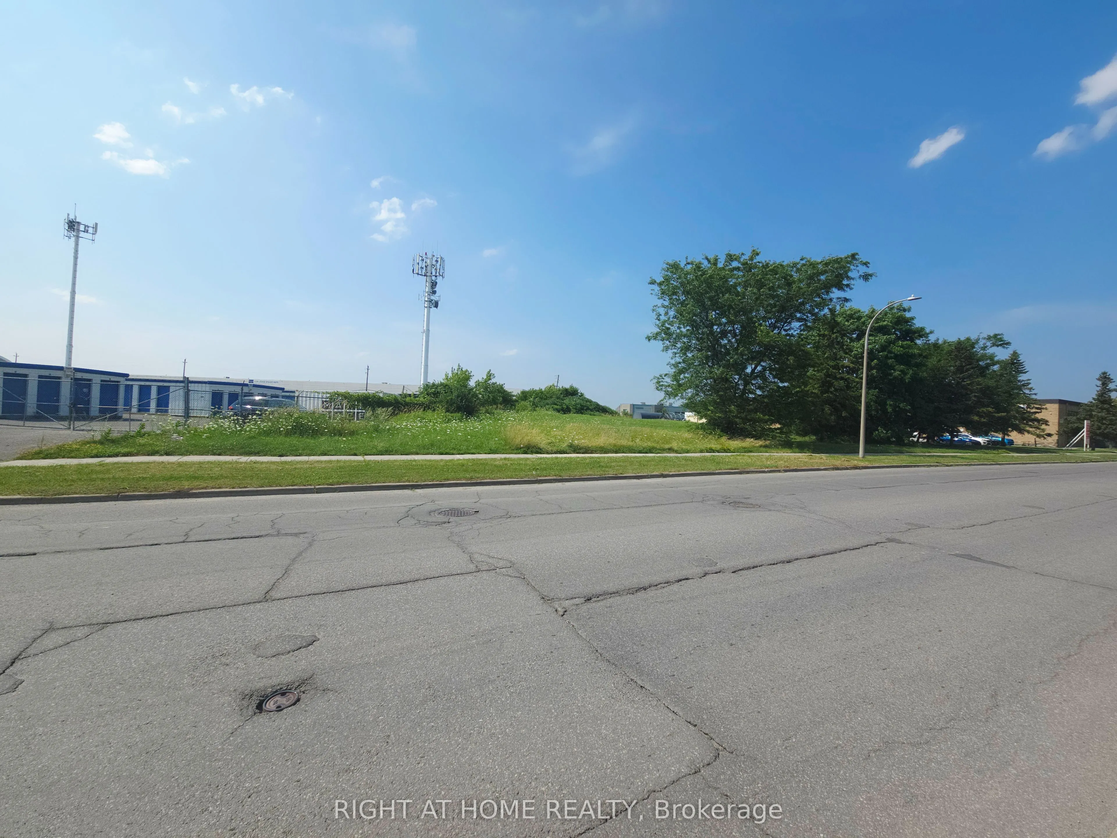 5351 Canotek Road