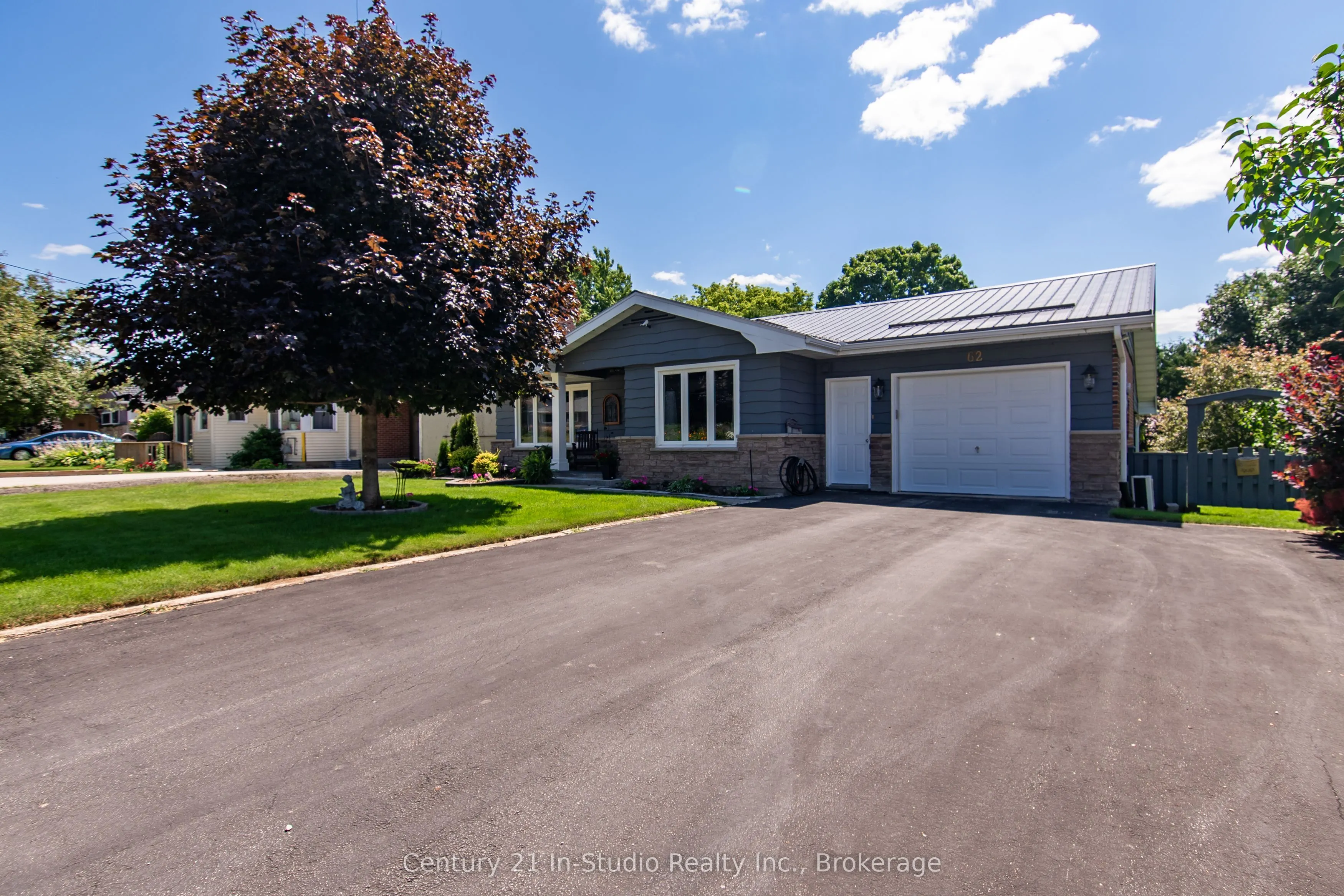 62 Edith Avenue