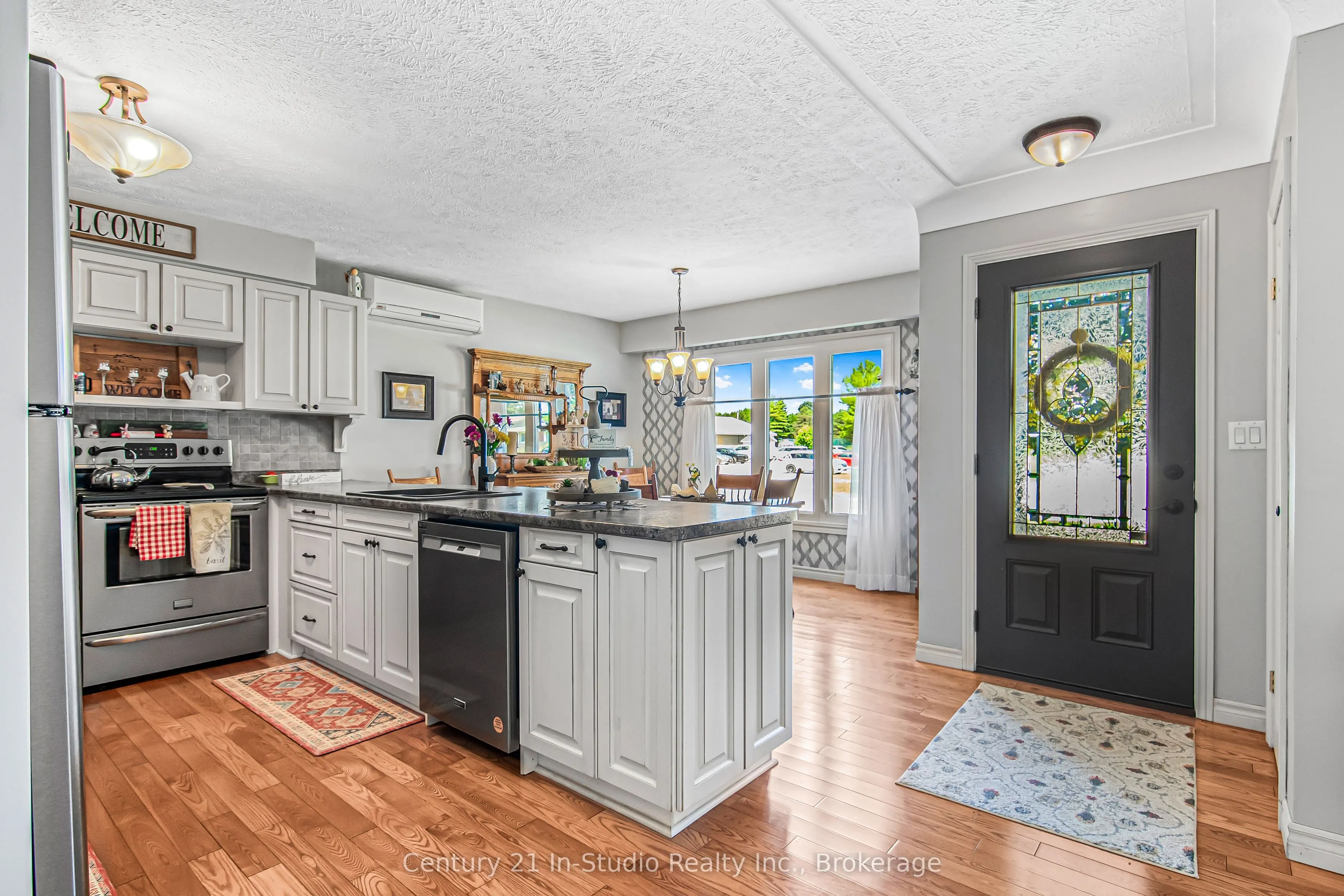 62 Edith Avenue