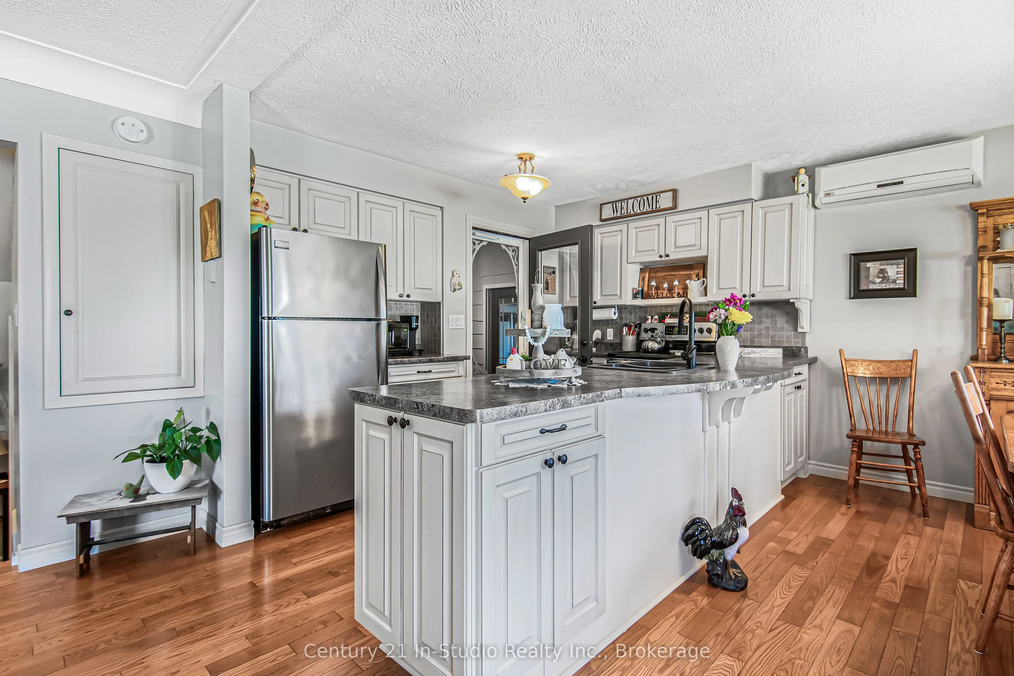 62 Edith Avenue