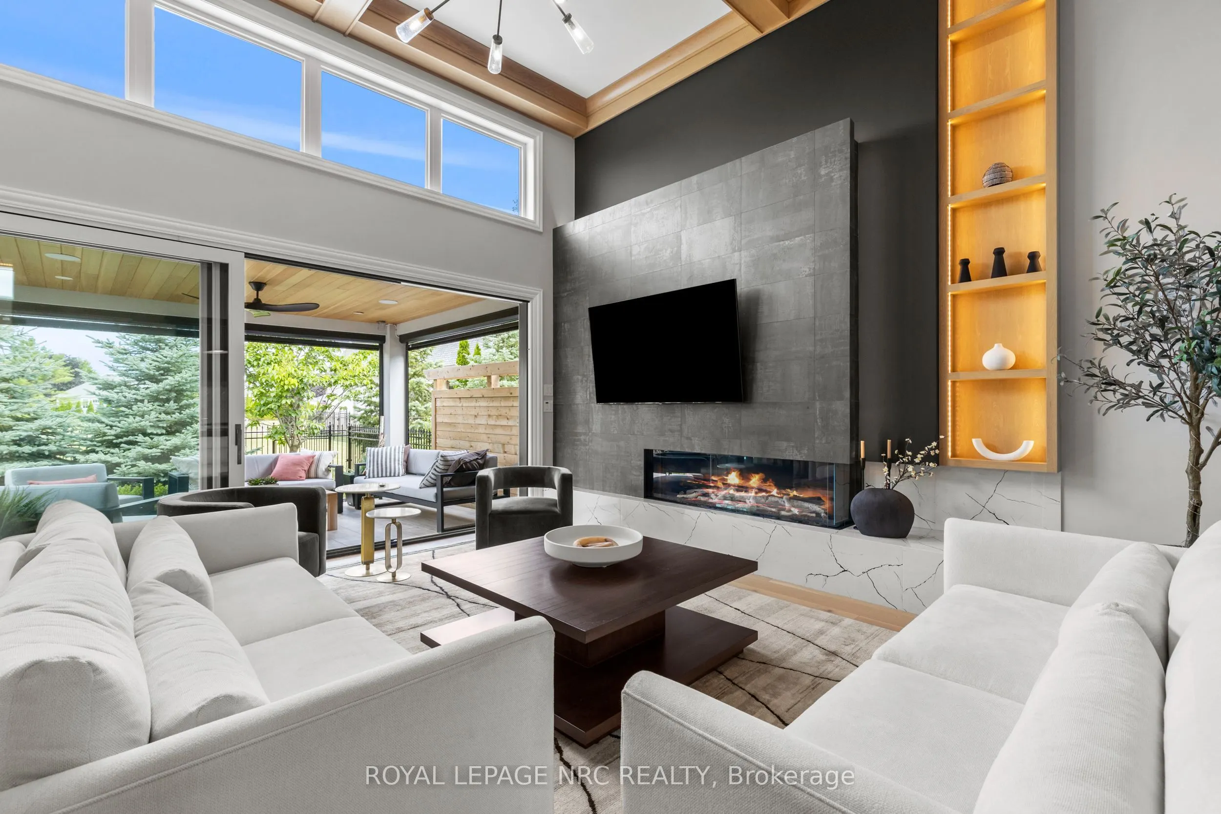 34 Albion Way, #34