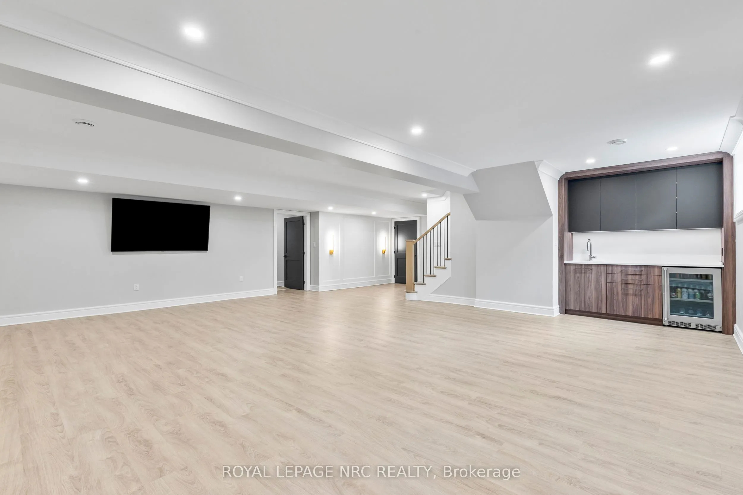 34 Albion Way, #34