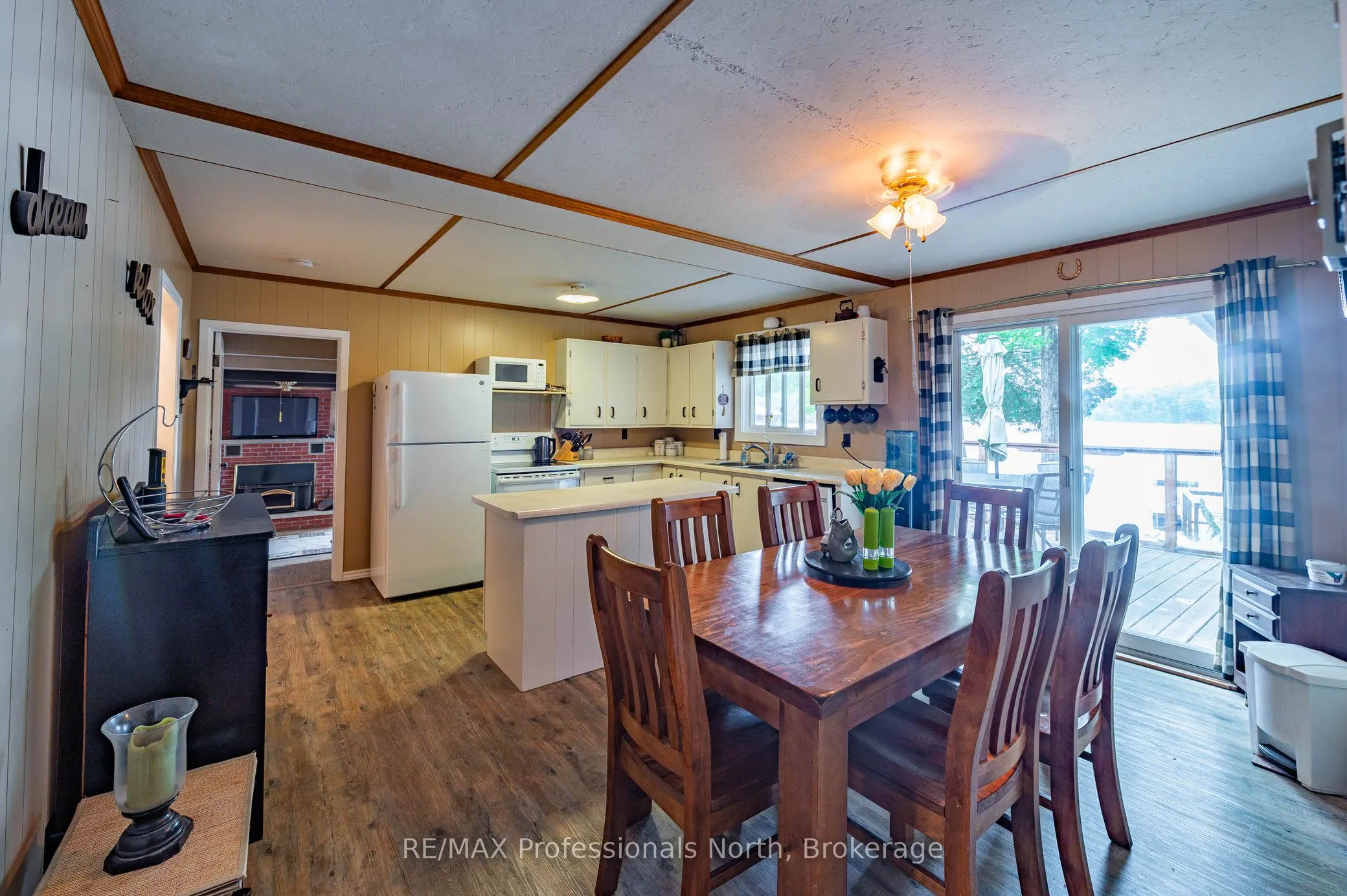 1582 Hospitality Road