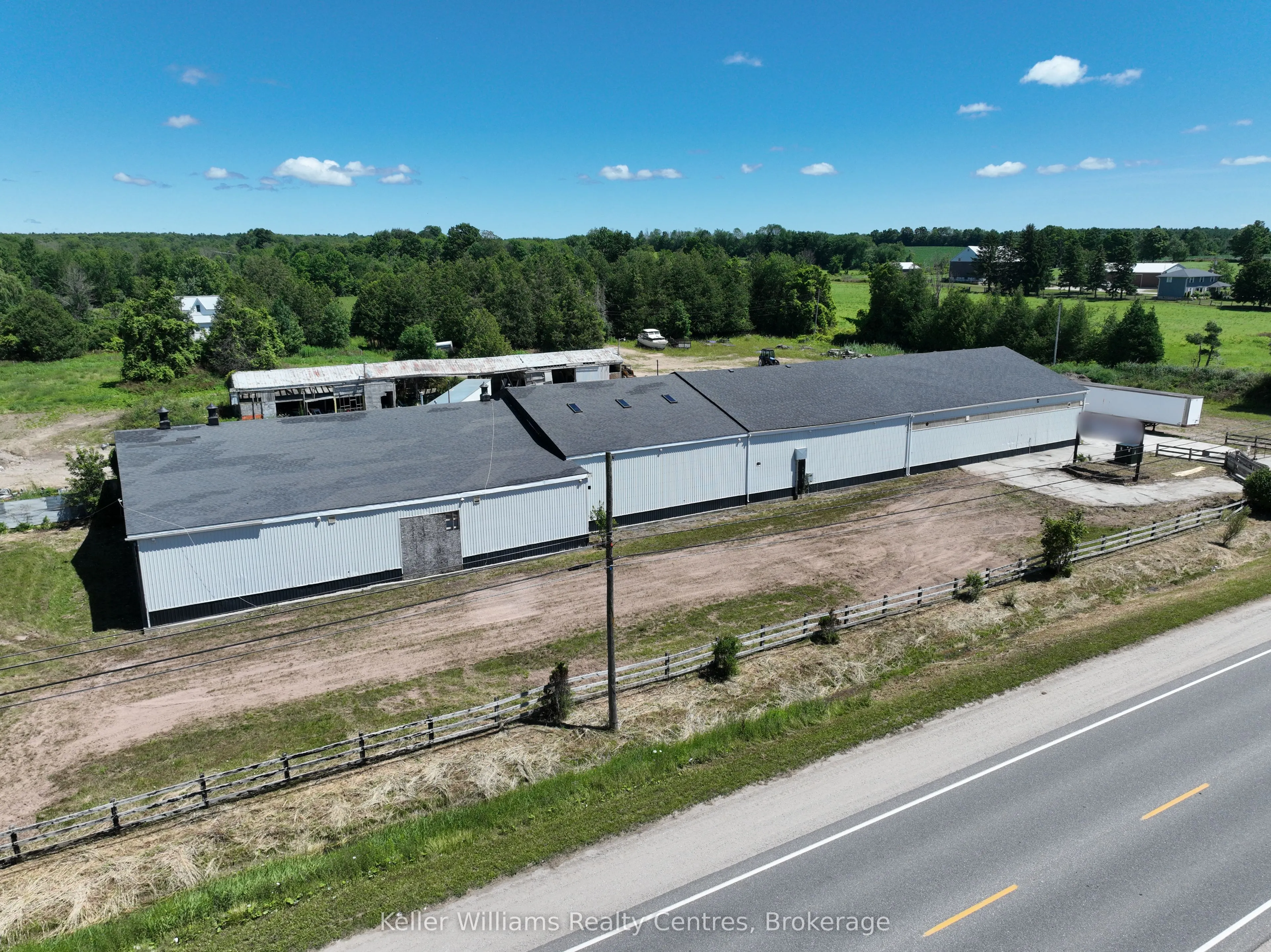 317505 Highway 6&10